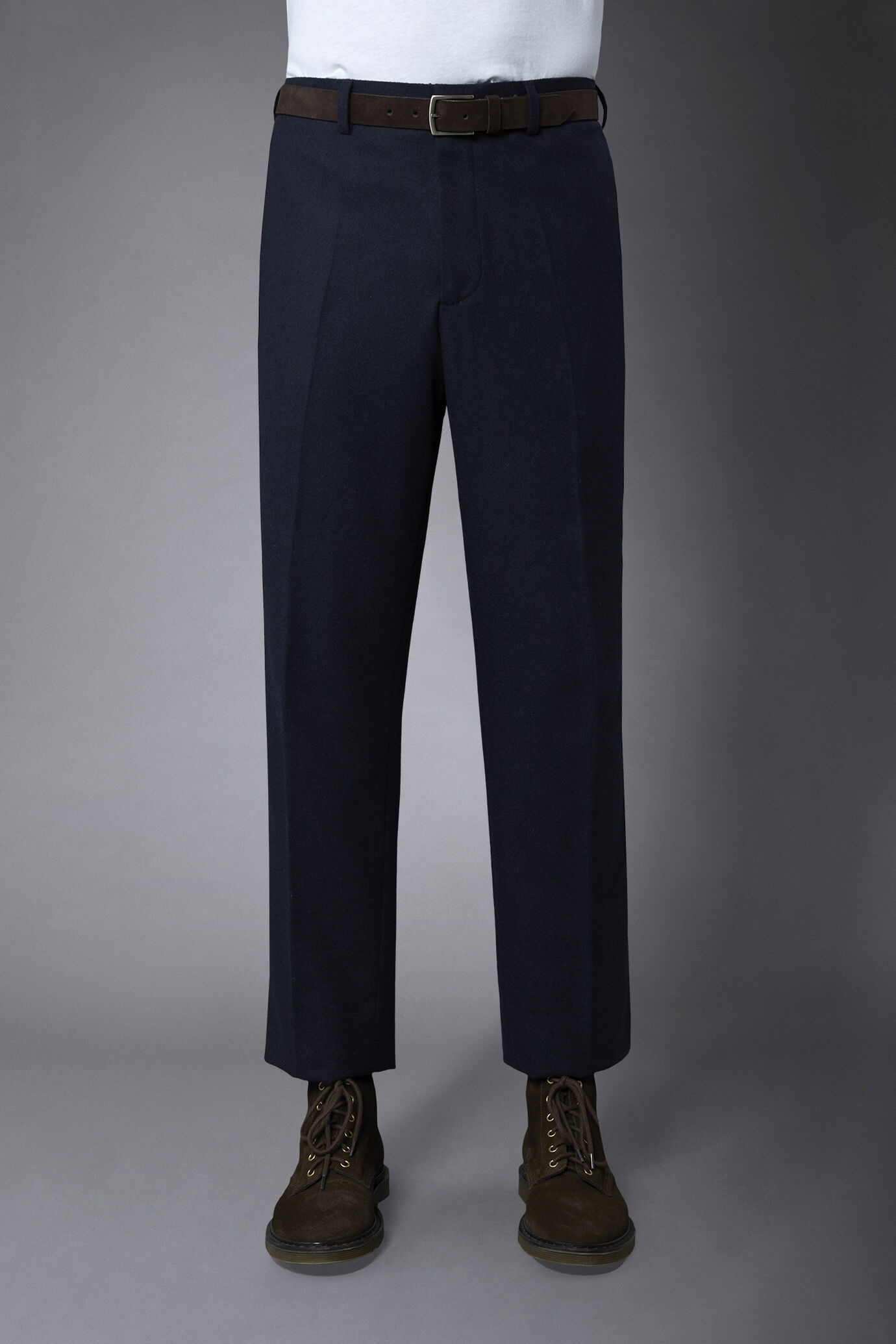Men's wool blend dartless pants image number 3