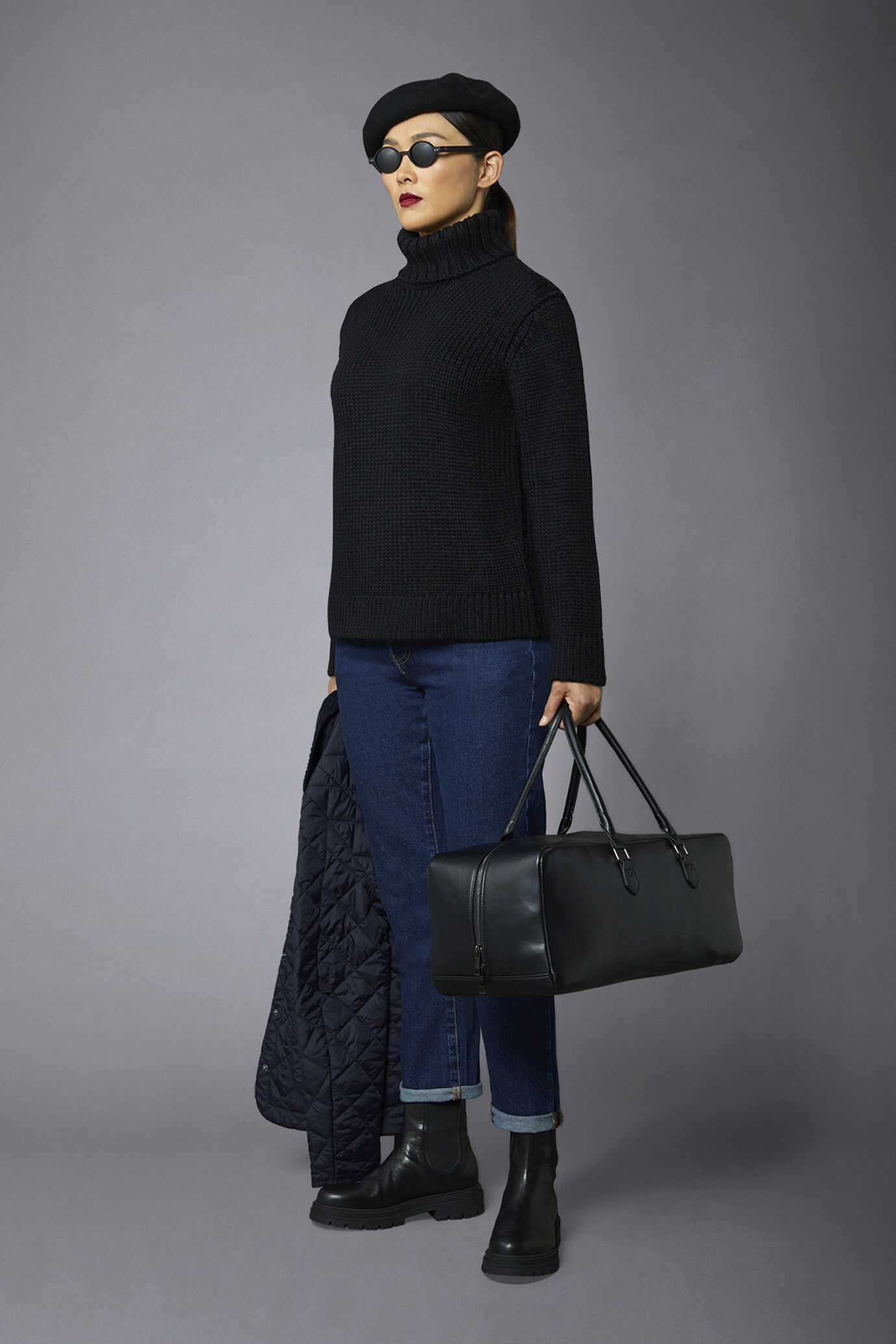 Women's wool-blend turtleneck sweater image number 1