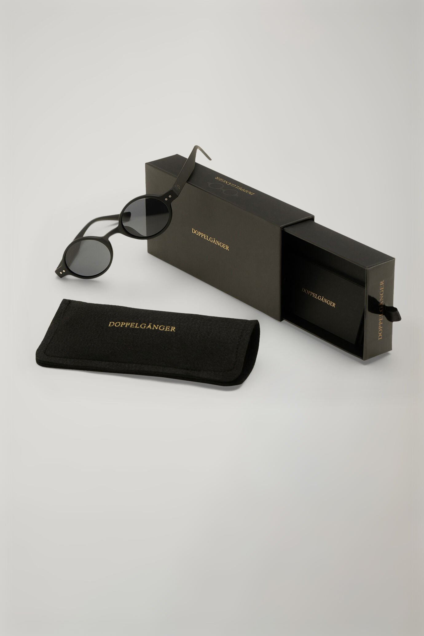 Men's sunglasses oval lenses image number 4