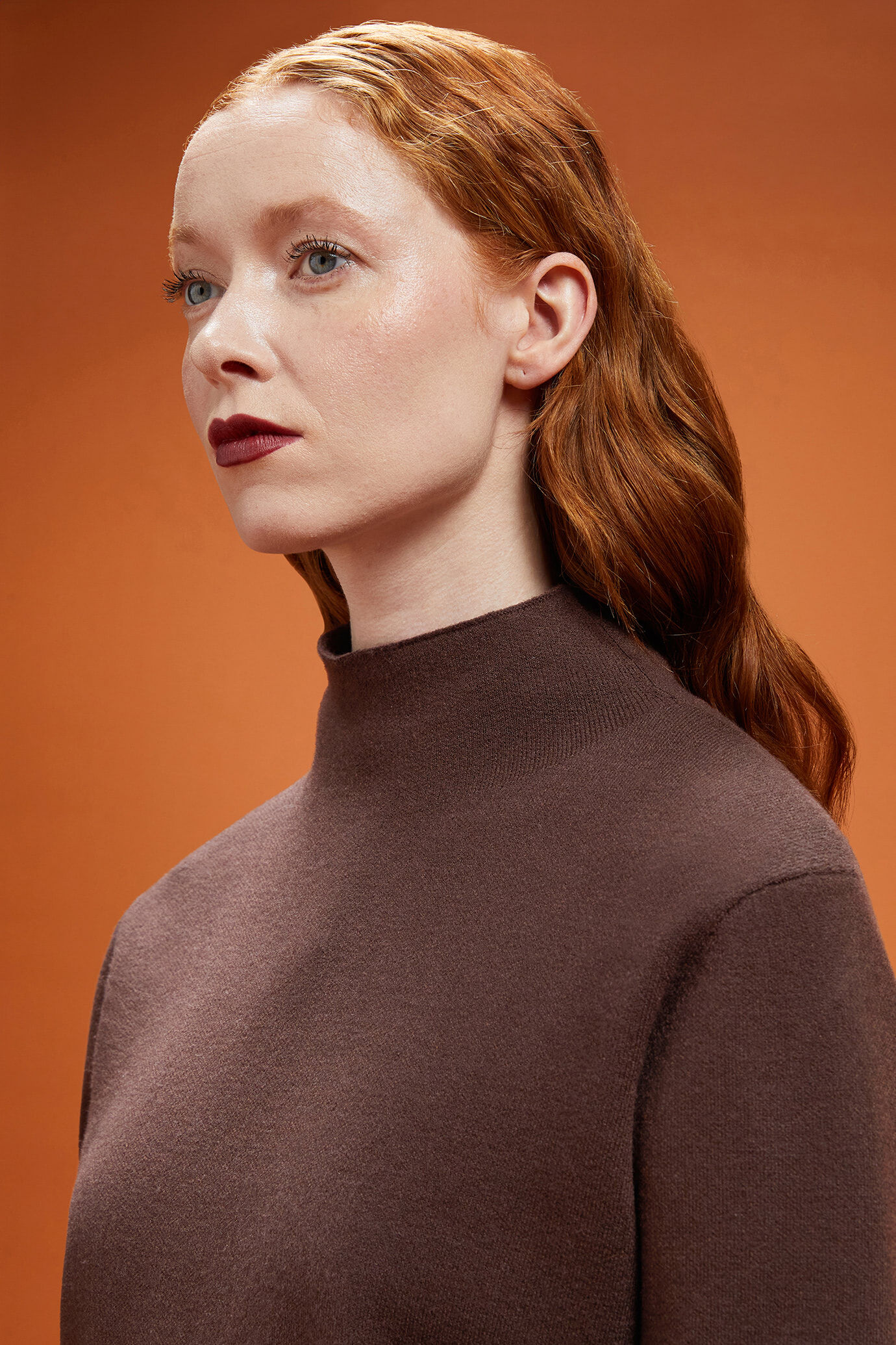 Women's long-sleeved mock polo neck jumper in a regular fit image number 3