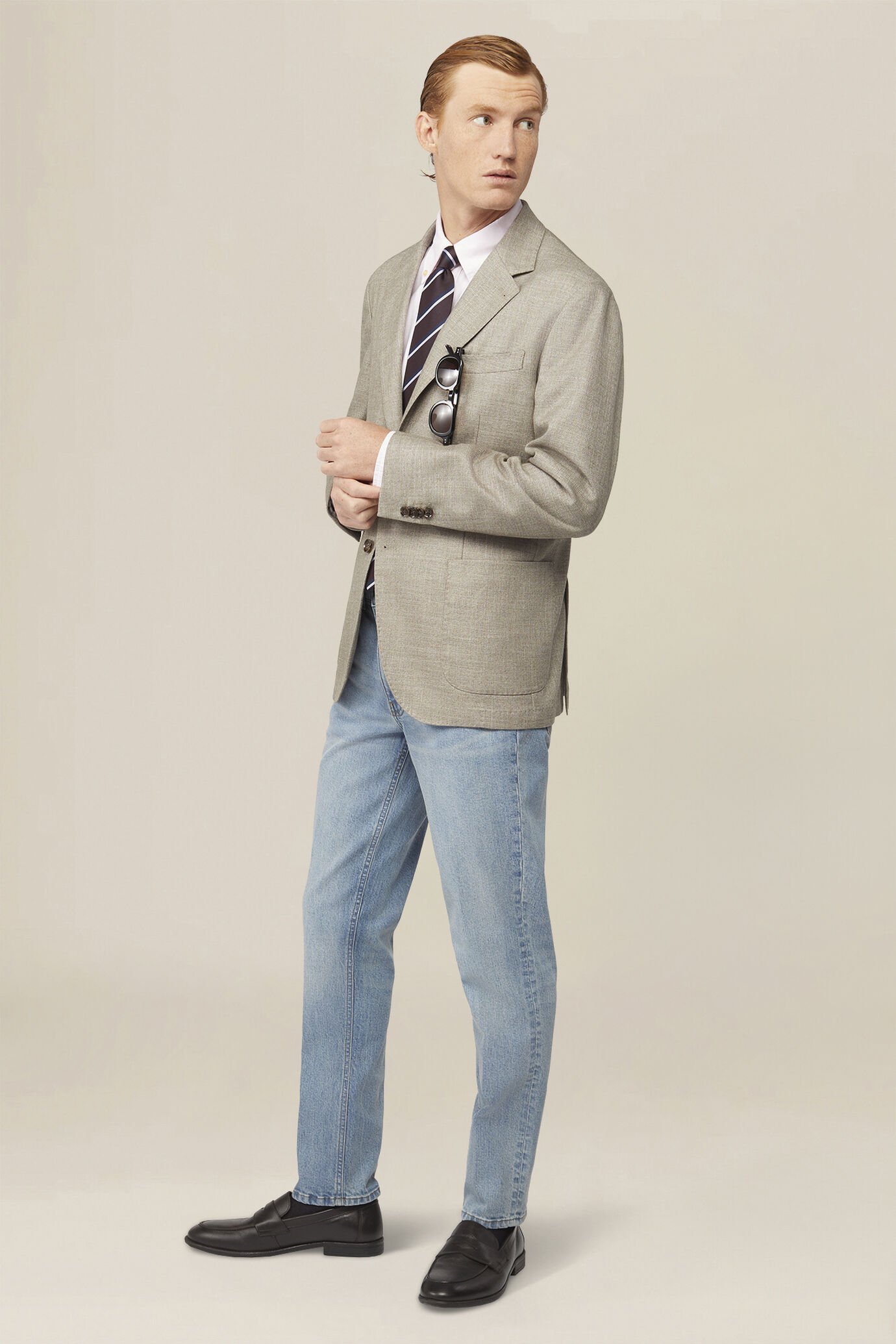 Veste simple boutonnage avec revers en pointe, semi-doubl&eacute;e image number 1