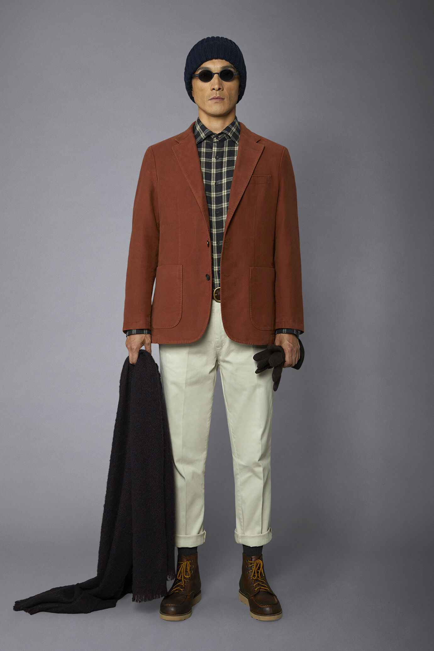 Men's single-breasted jacket in plain moleskin fabric regular fit image number 0
