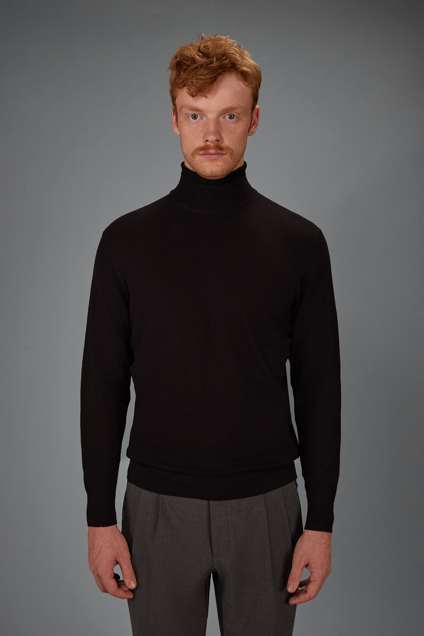 Men's regular fit high neck jumper in wool and cotton image number 1