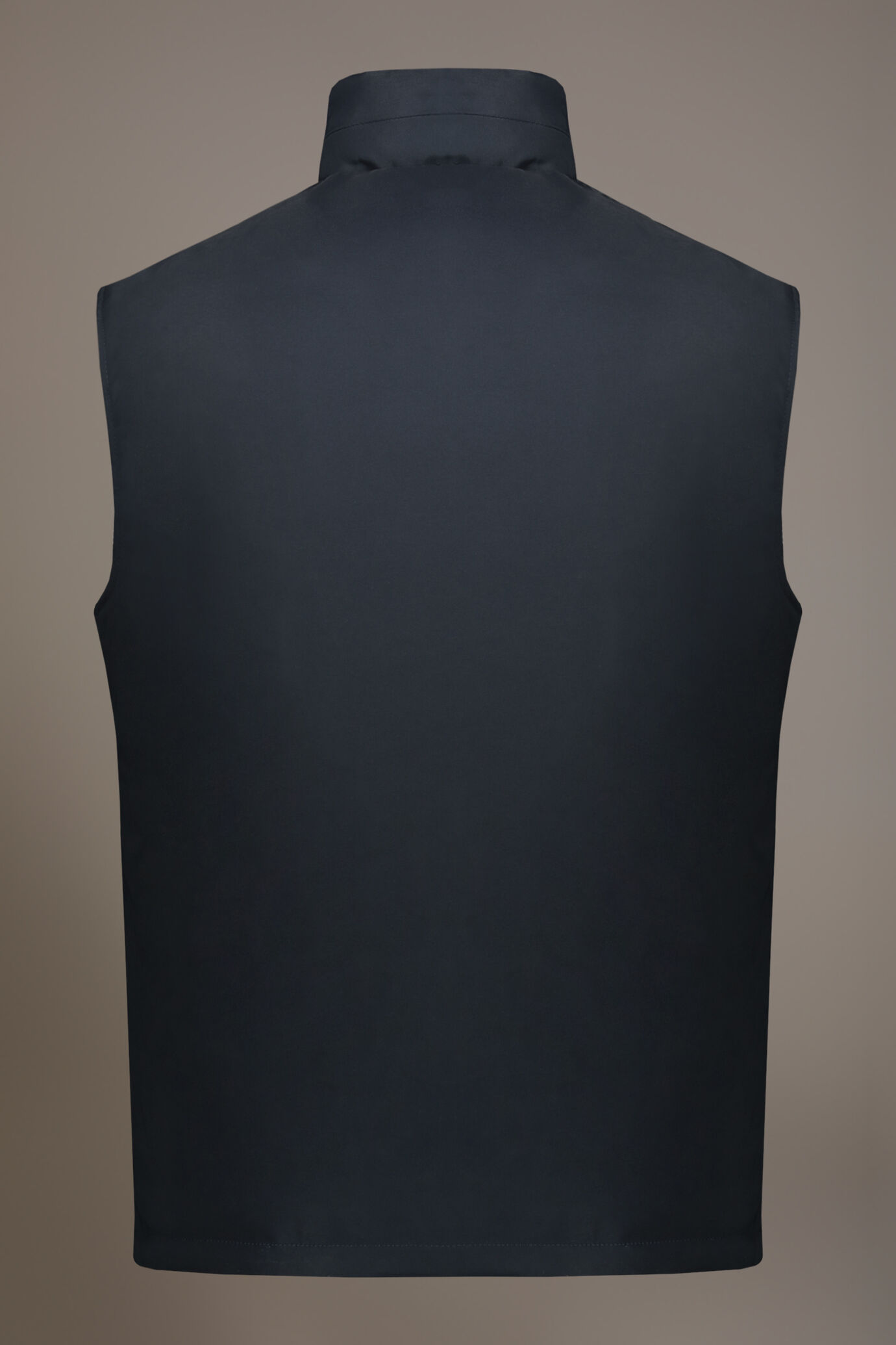 Smanicato reversibile con cappuccio antipioggia image number 6