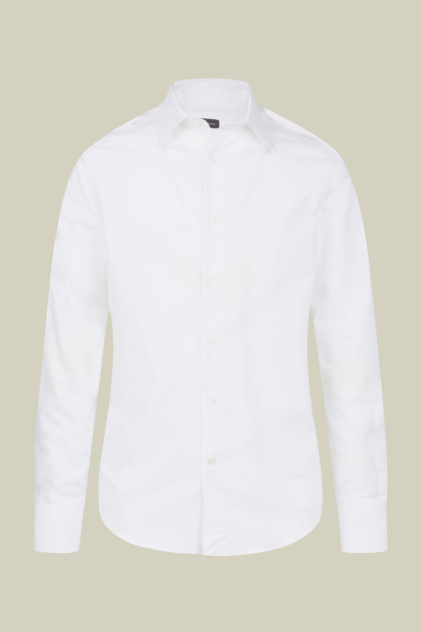 Men's regular fit classic shirt in 100% cotton pinpoint fabric with a classic collar