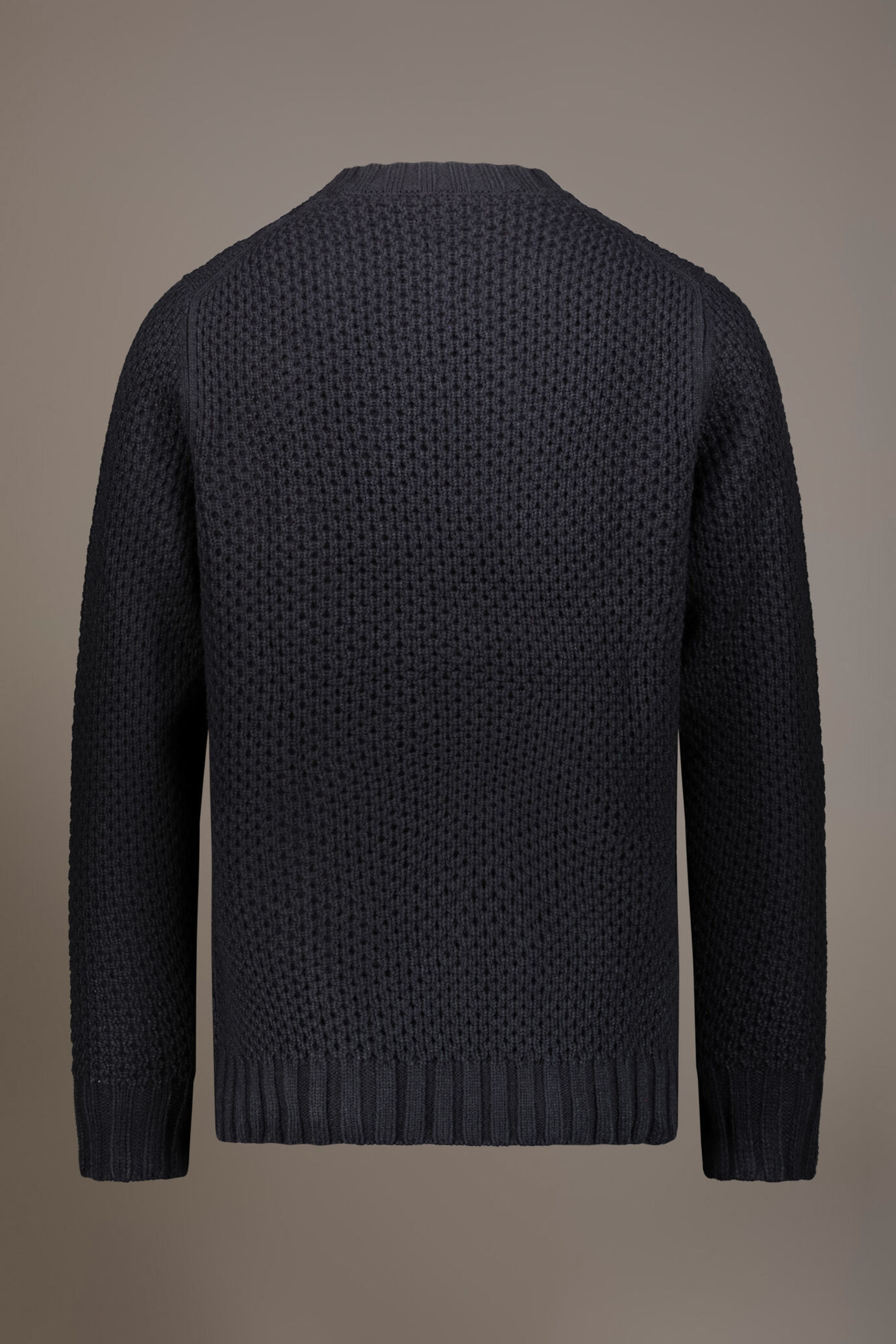 Wool blend round neck sweater with honeycomb heavy knitting image number 5