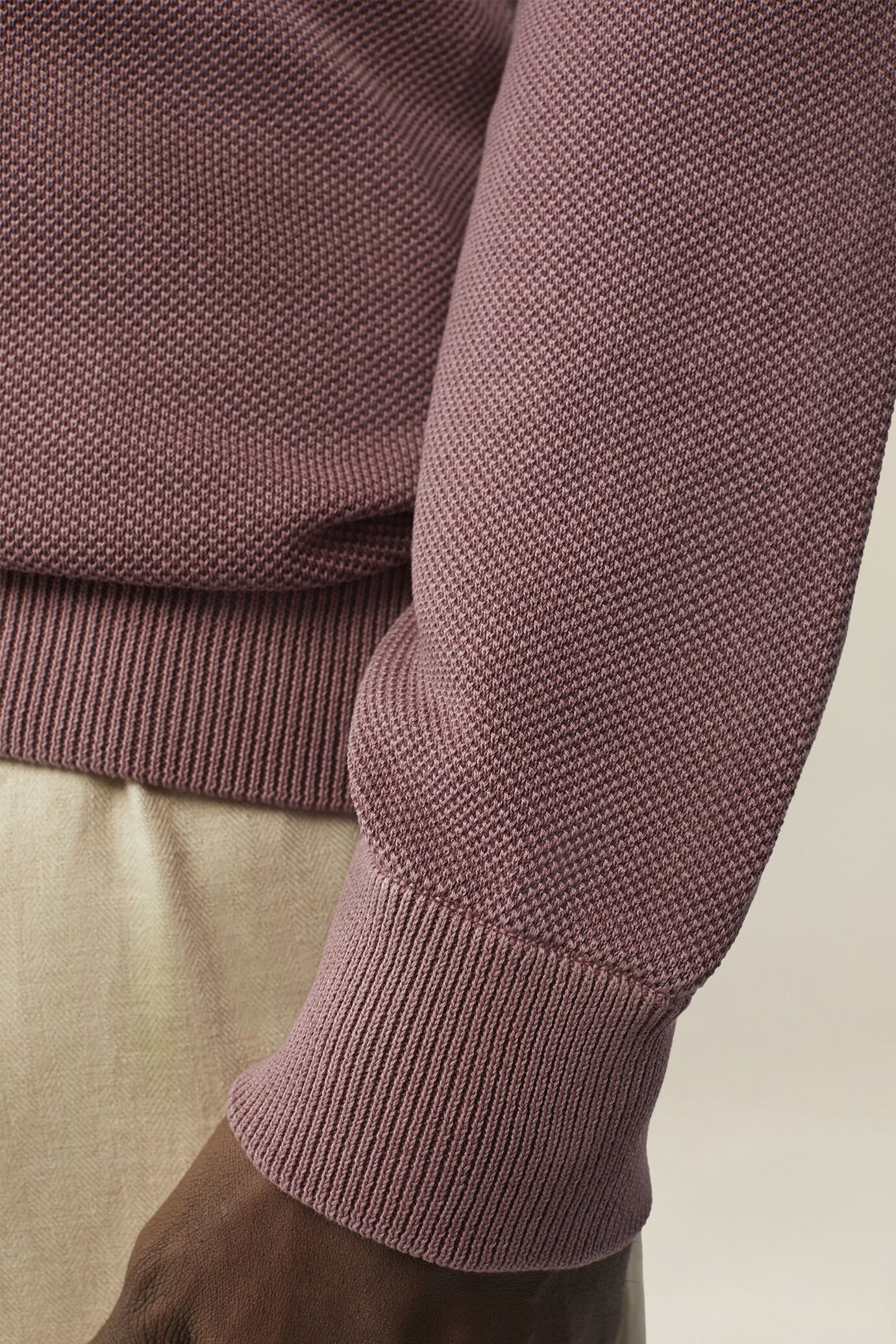 Herrenpullover mit Rundhalsausschnitt aus 100 % Baumwolle mit Reliefmuster image number 3