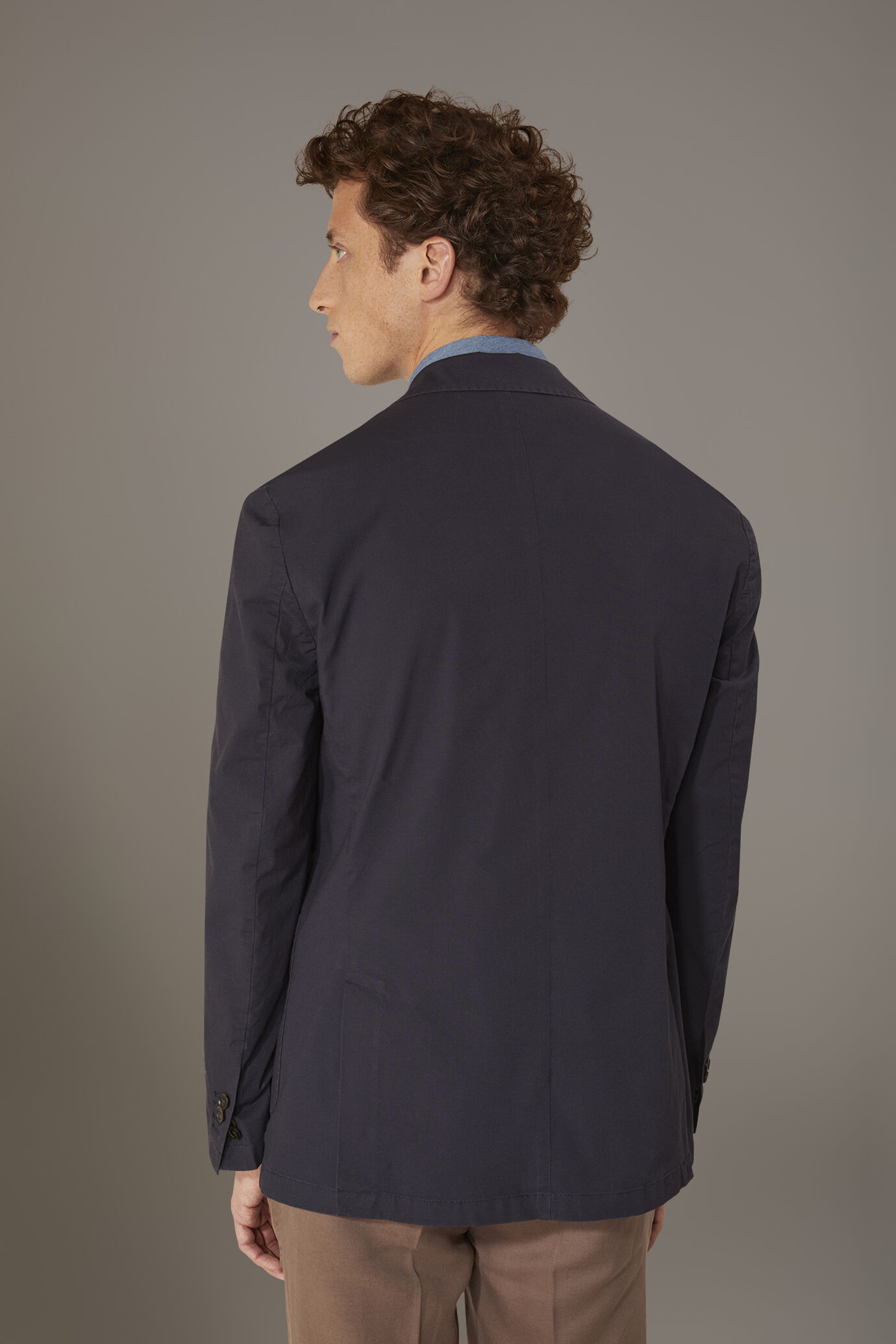 Giacca monopetto cotone effetto lavato con tasche a toppa image number 3