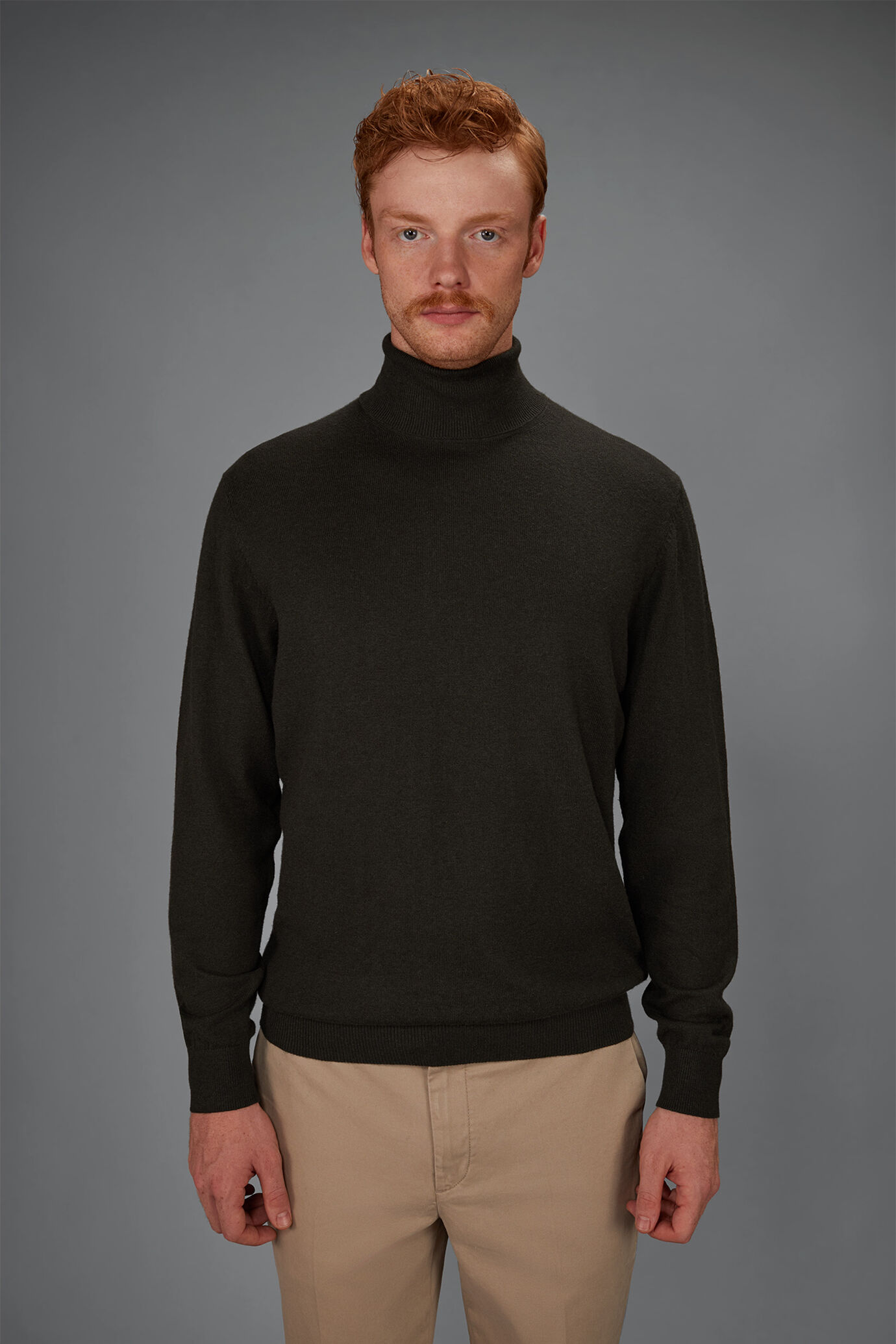 Men's regular fit high neck jumper in wool and cotton image number 1