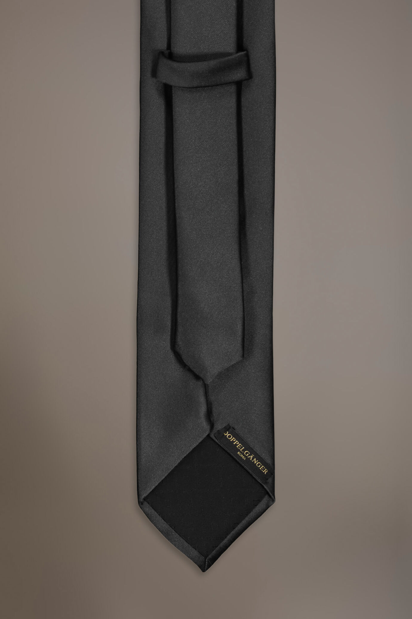 Solid colour tie image number 1