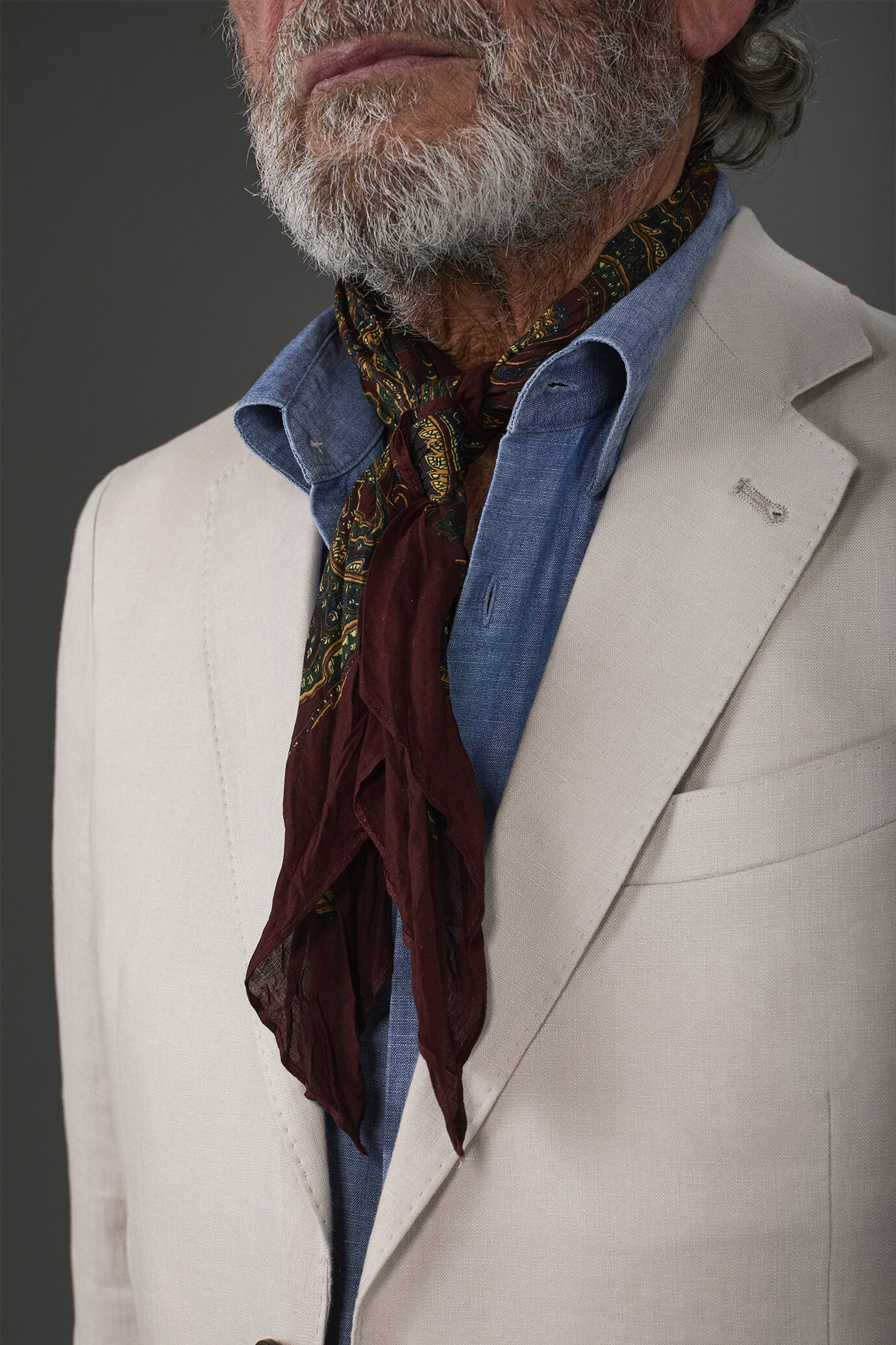 Foulard uomo fantasia macro paisley