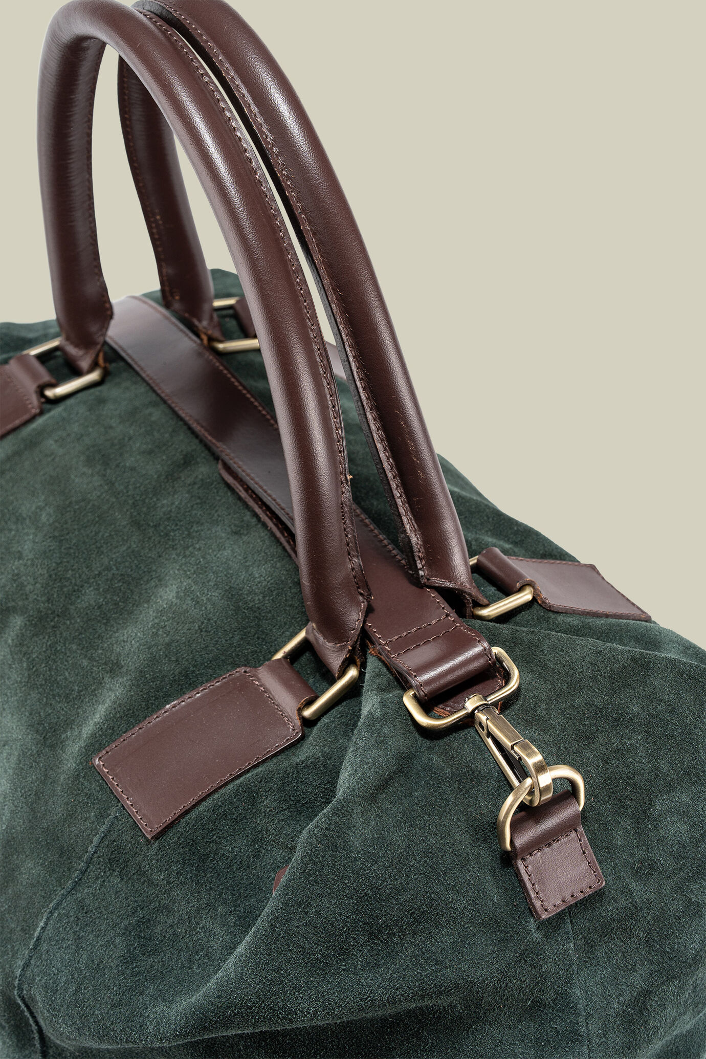 Sac de voyage en cuir véritable effet daim image number 3
