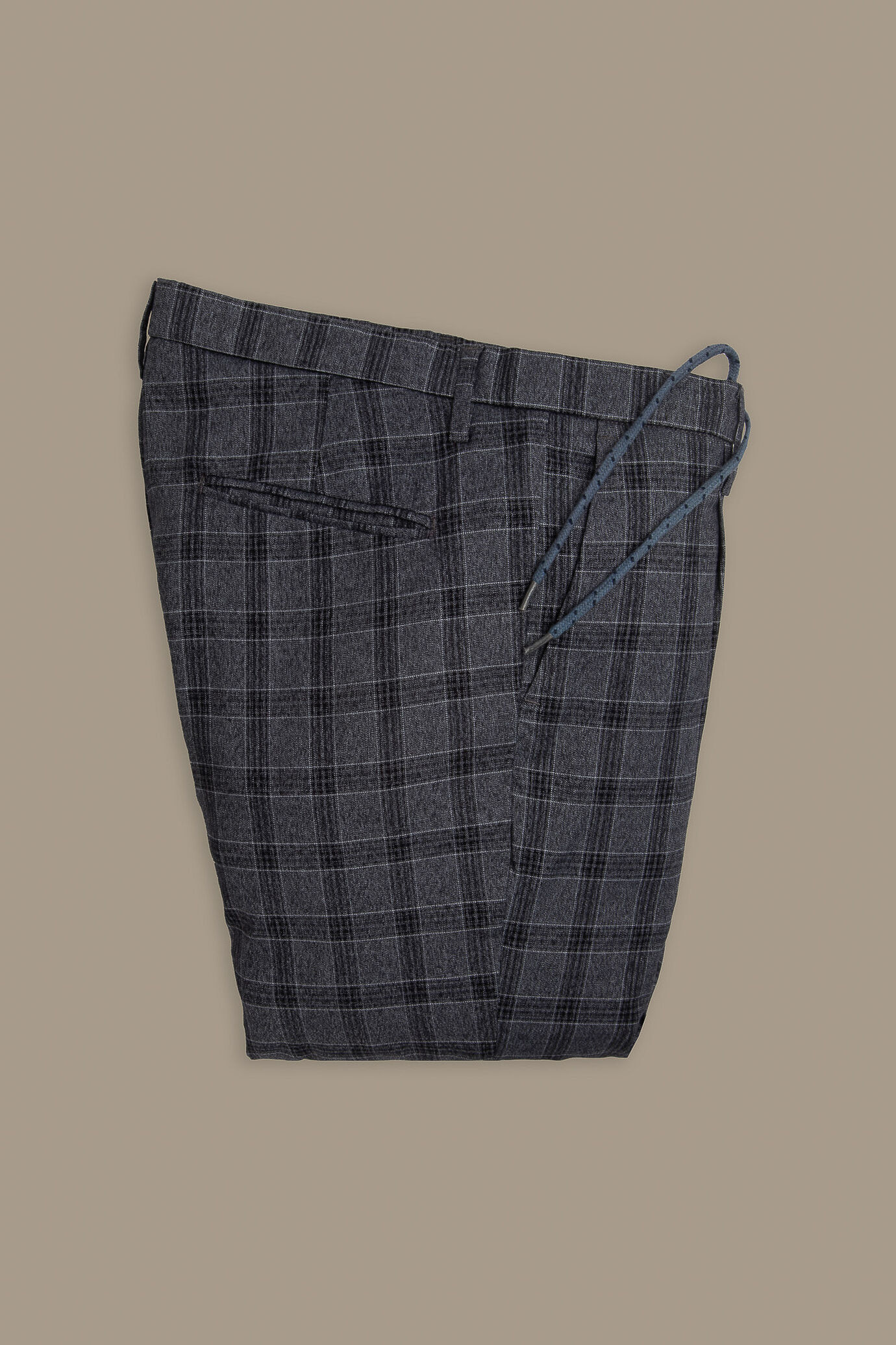Pantaloni uomo con lacci image number 0