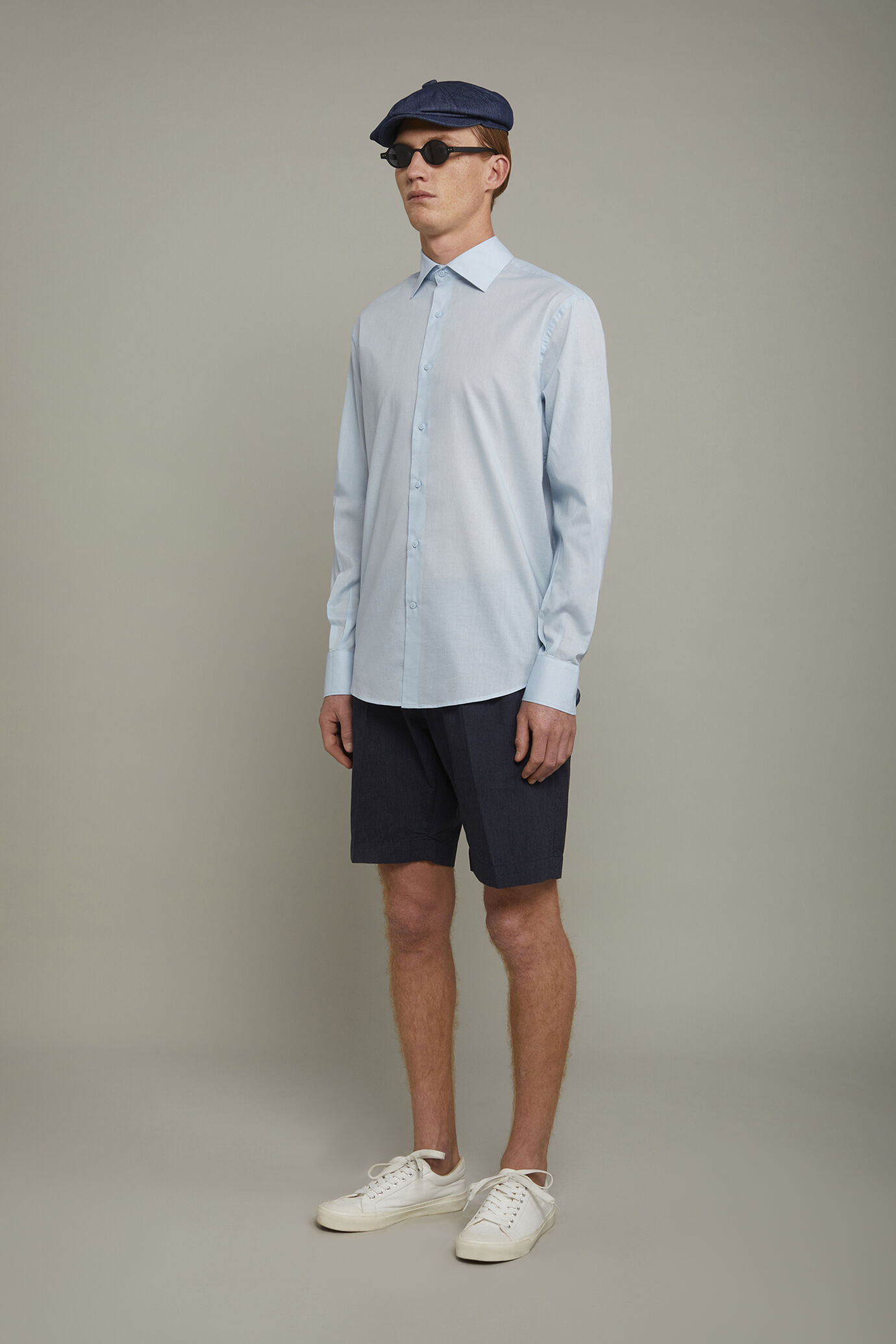 Men&rsquo;s Casual Shirt Classic Collar 100% Cotton Muslin Fabric Solid Color Comfort Fit image number 1