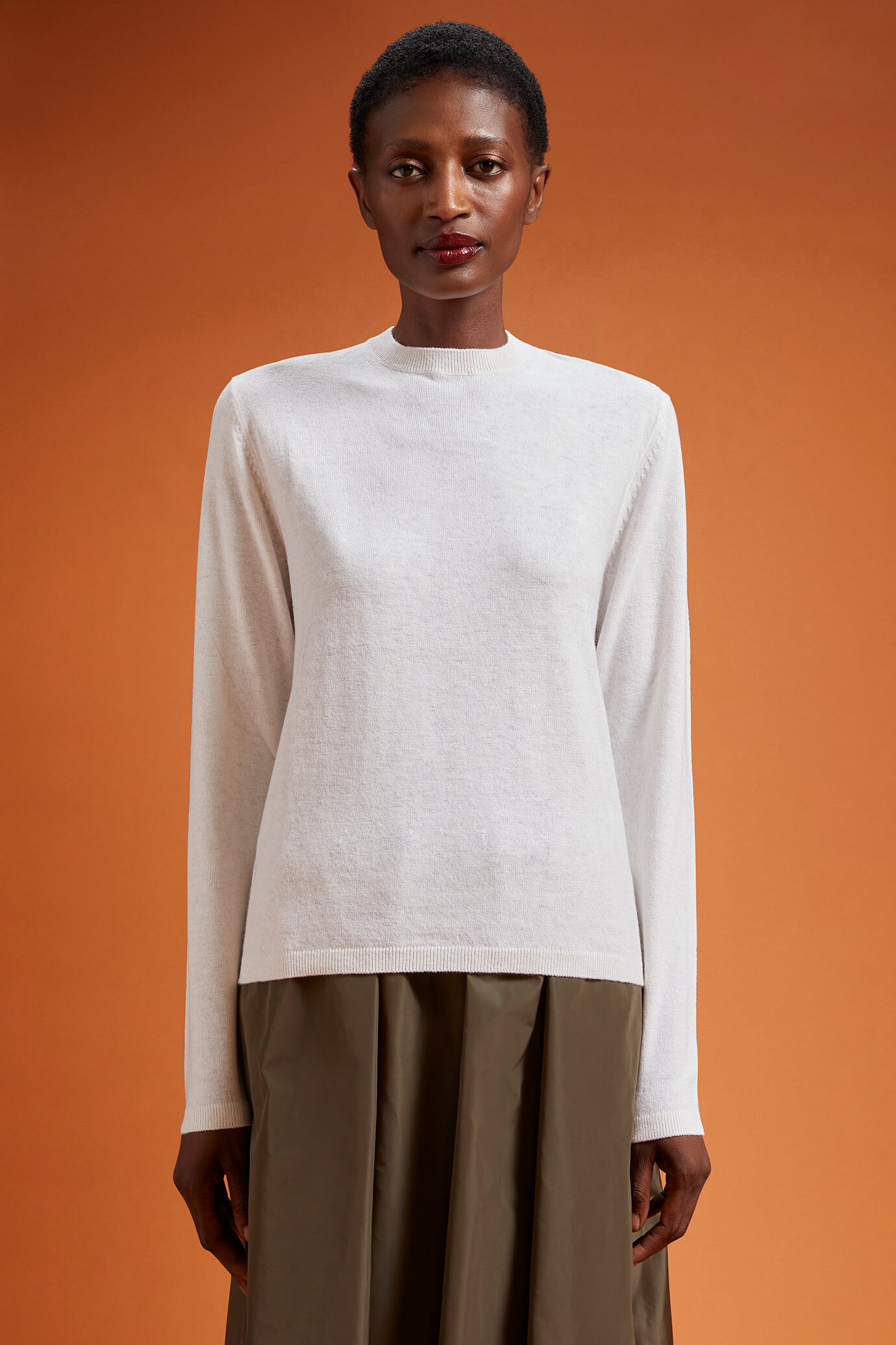 Maglia donna girocollo misto lana e cachemire regular fit image number 0