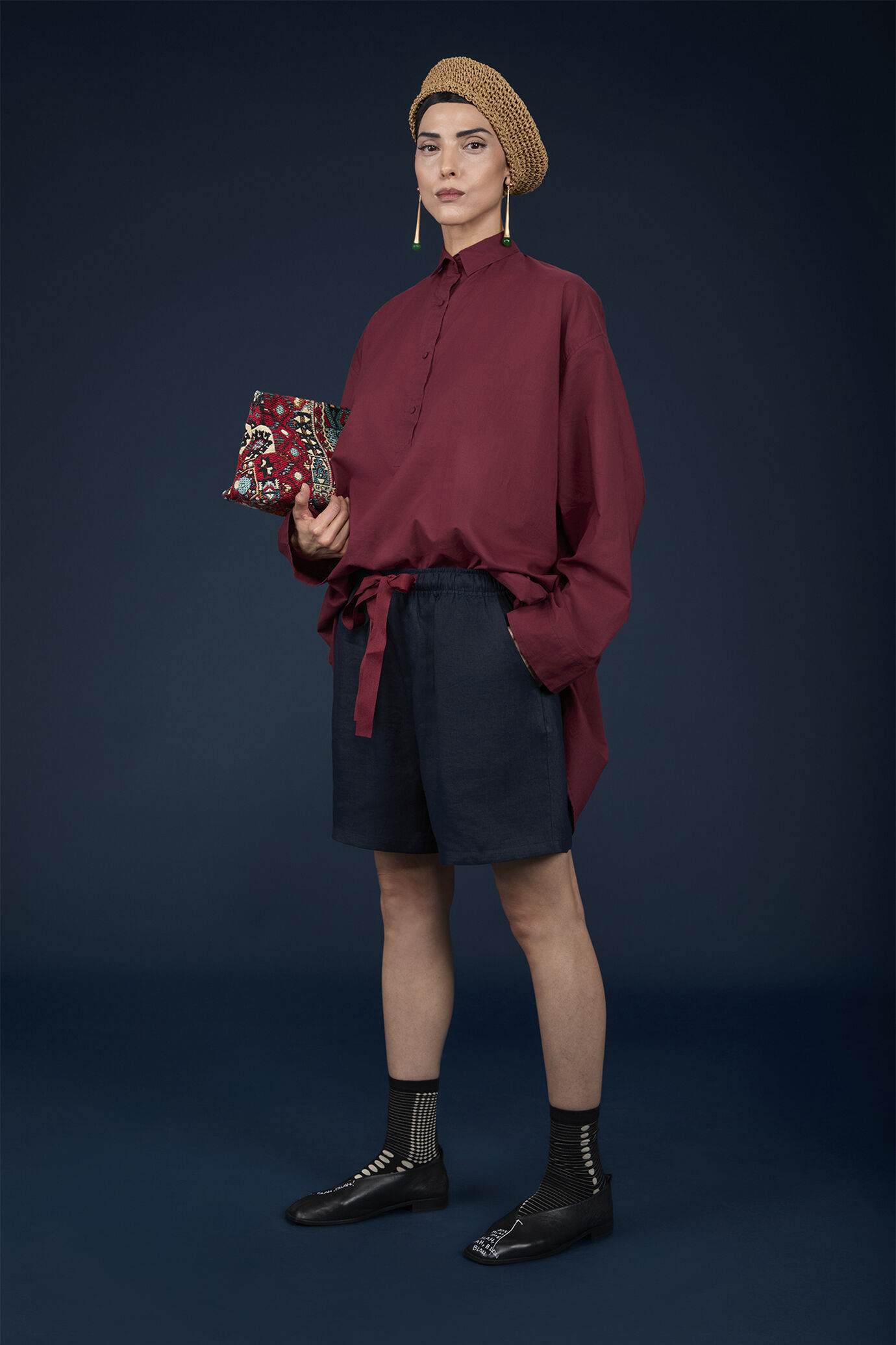 Kurze Damen-Bermudashorts mit kontrastierendem, verstellbarem Elastikbund 100 % Leinen image number 0