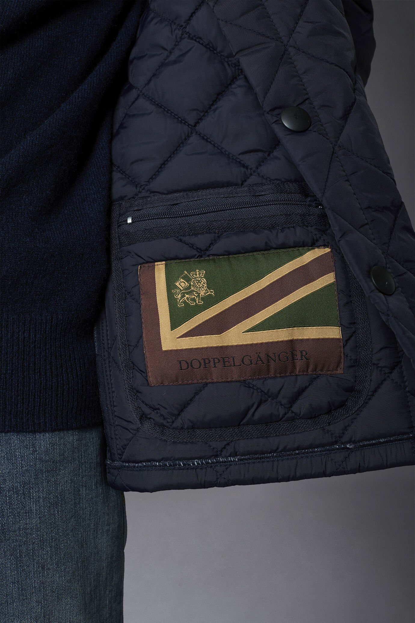 Men's regular fit quilted jacket image number 3