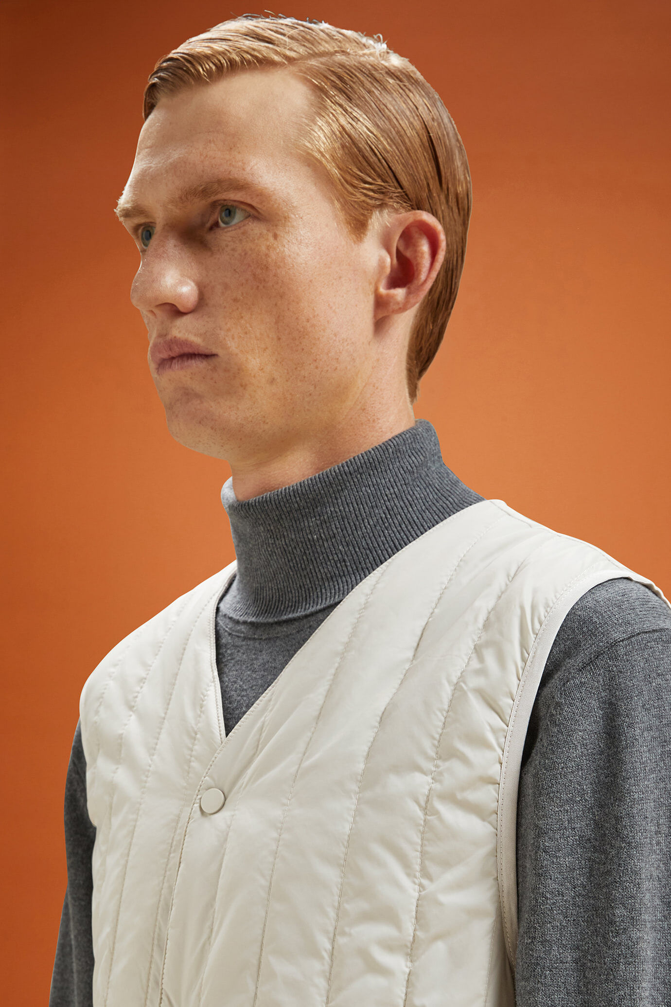 Gefütterte Herrenweste in normaler Passform image number 3