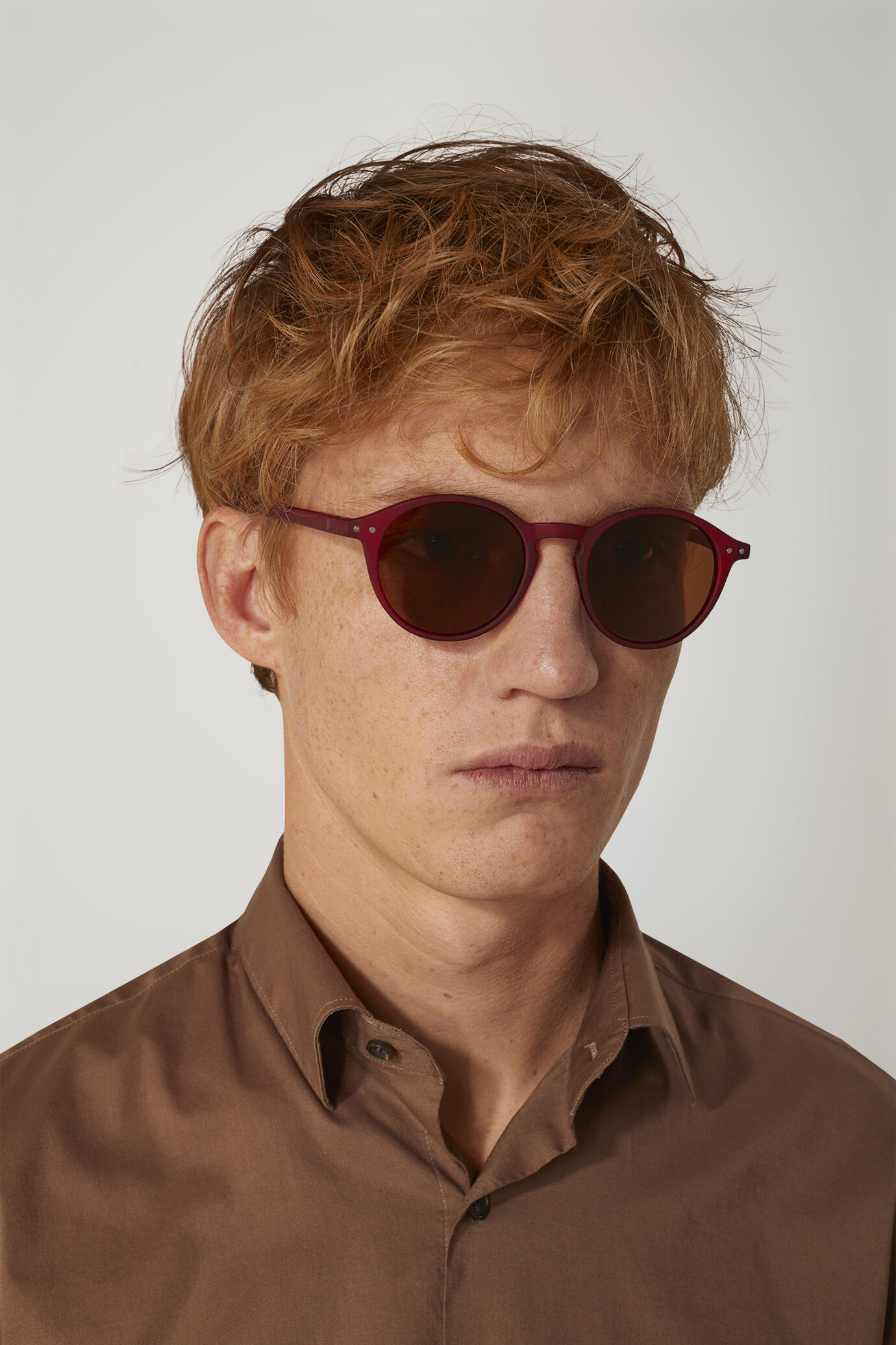 Men's sunglasses round lenses image number 0
