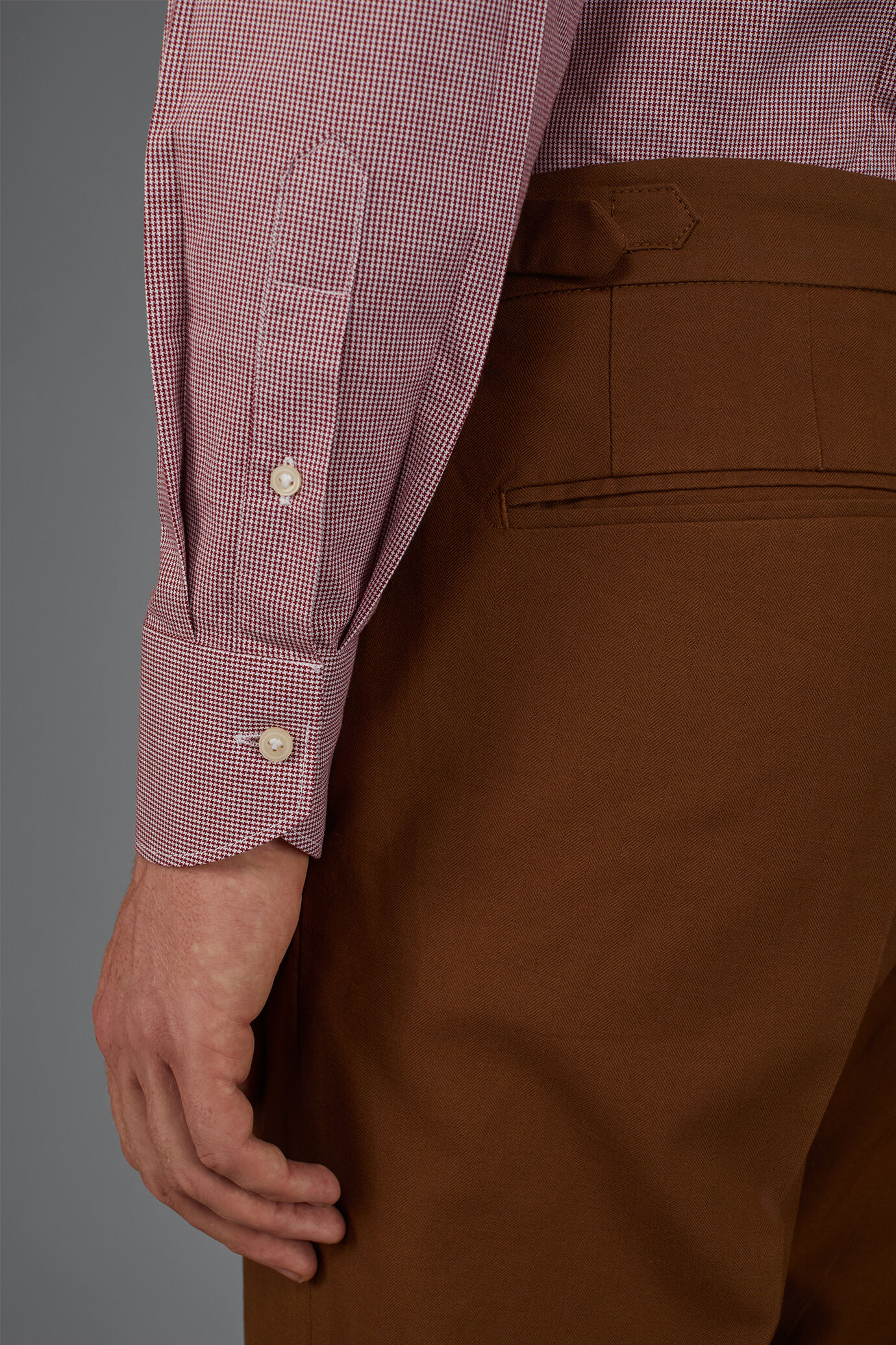 Camicia uomo in 100% cotone in tinto filo piede de poule image number 3