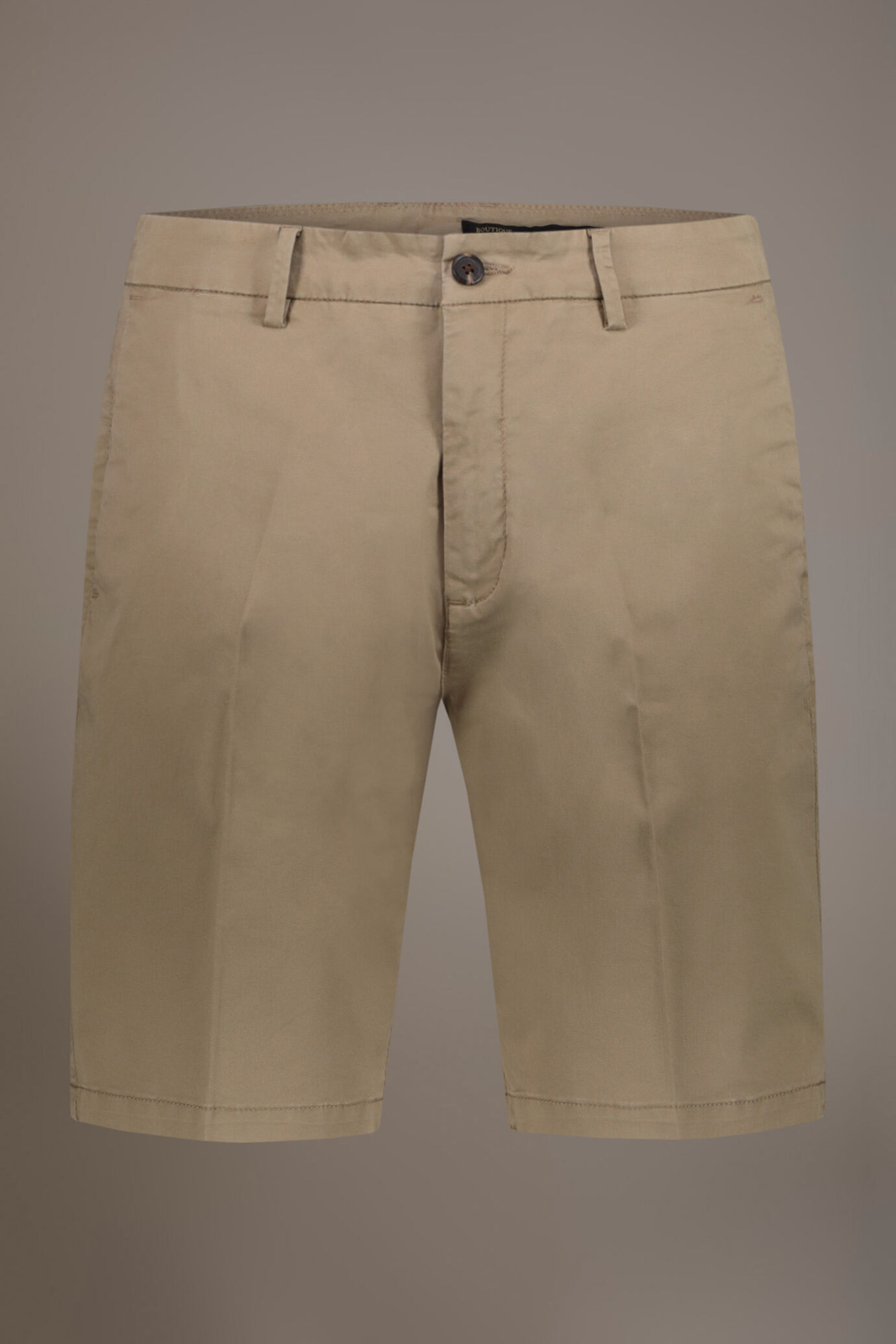 Classic Bermuda shorts twill construction image number 4