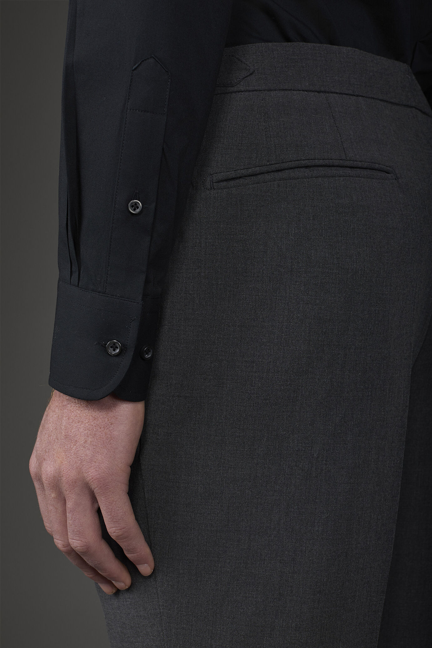 Camicia classica collo francese uomo tinta unita fiammato image number 3
