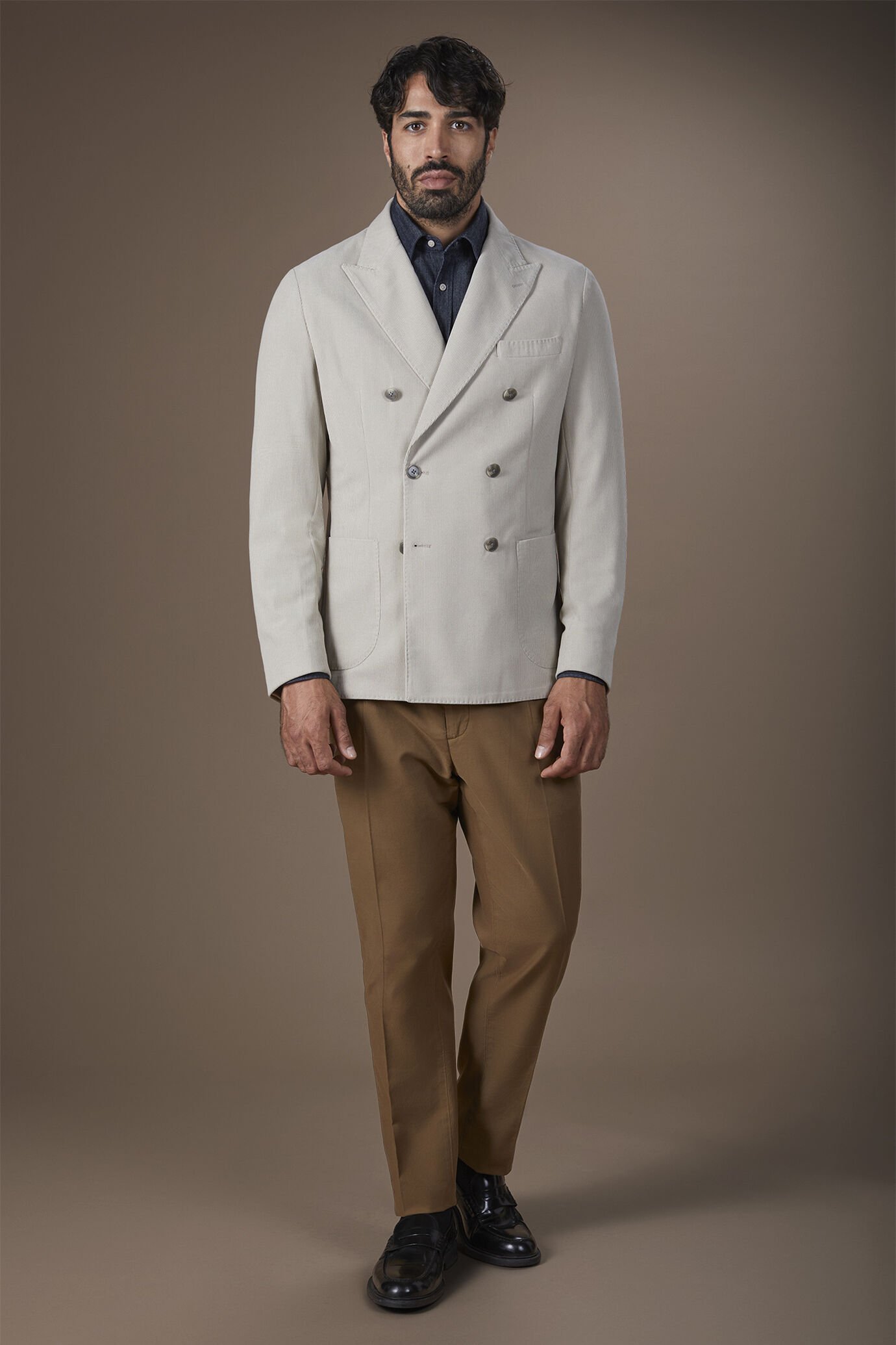 Klassische Herrenhose aus Twill mit regulärer Passform Klassische Herrenhose aus Twill mit regulärer Passform