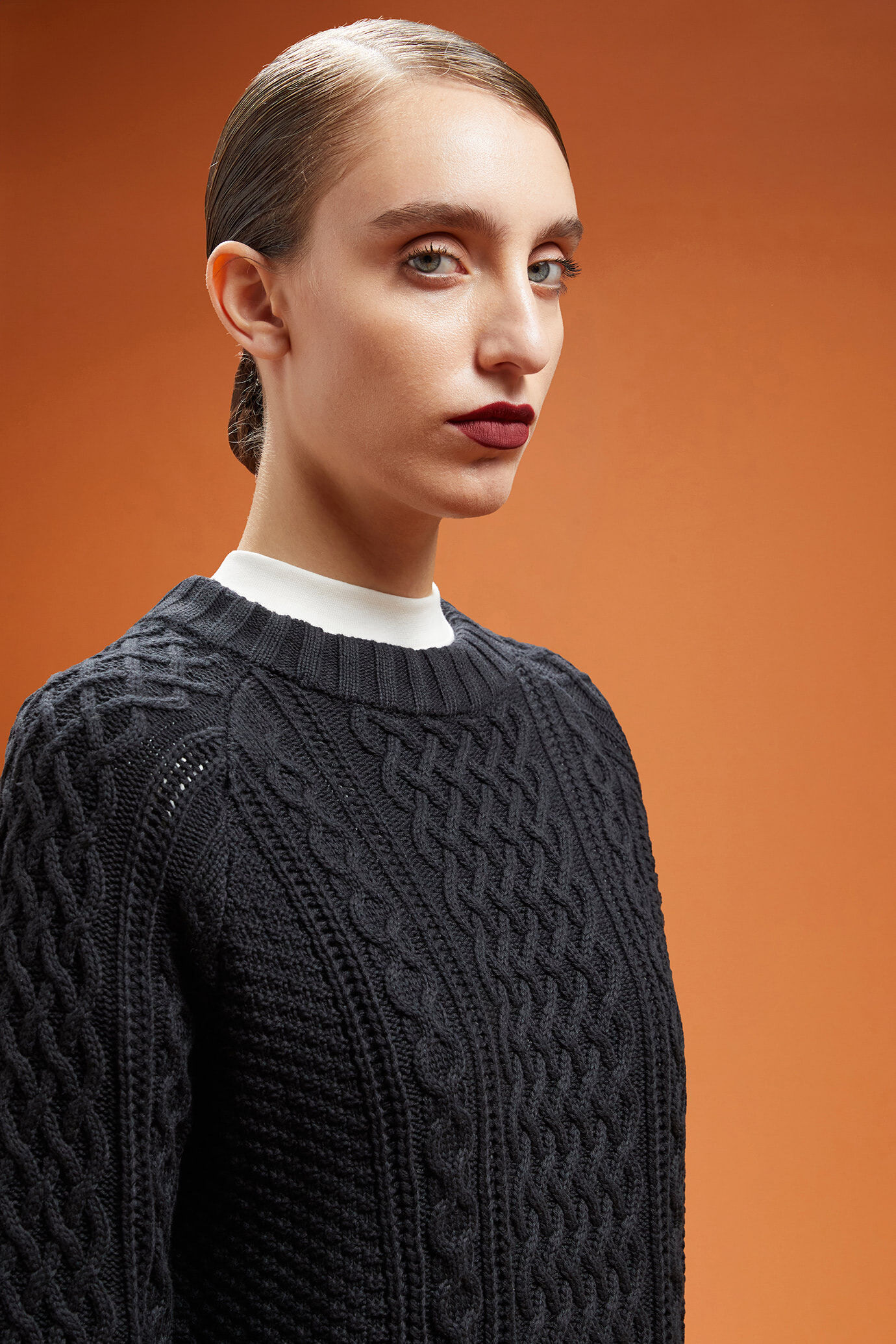 Maglia donna girocollo 100% cotone lavorazione a trecce fantasia norvegese image number 3