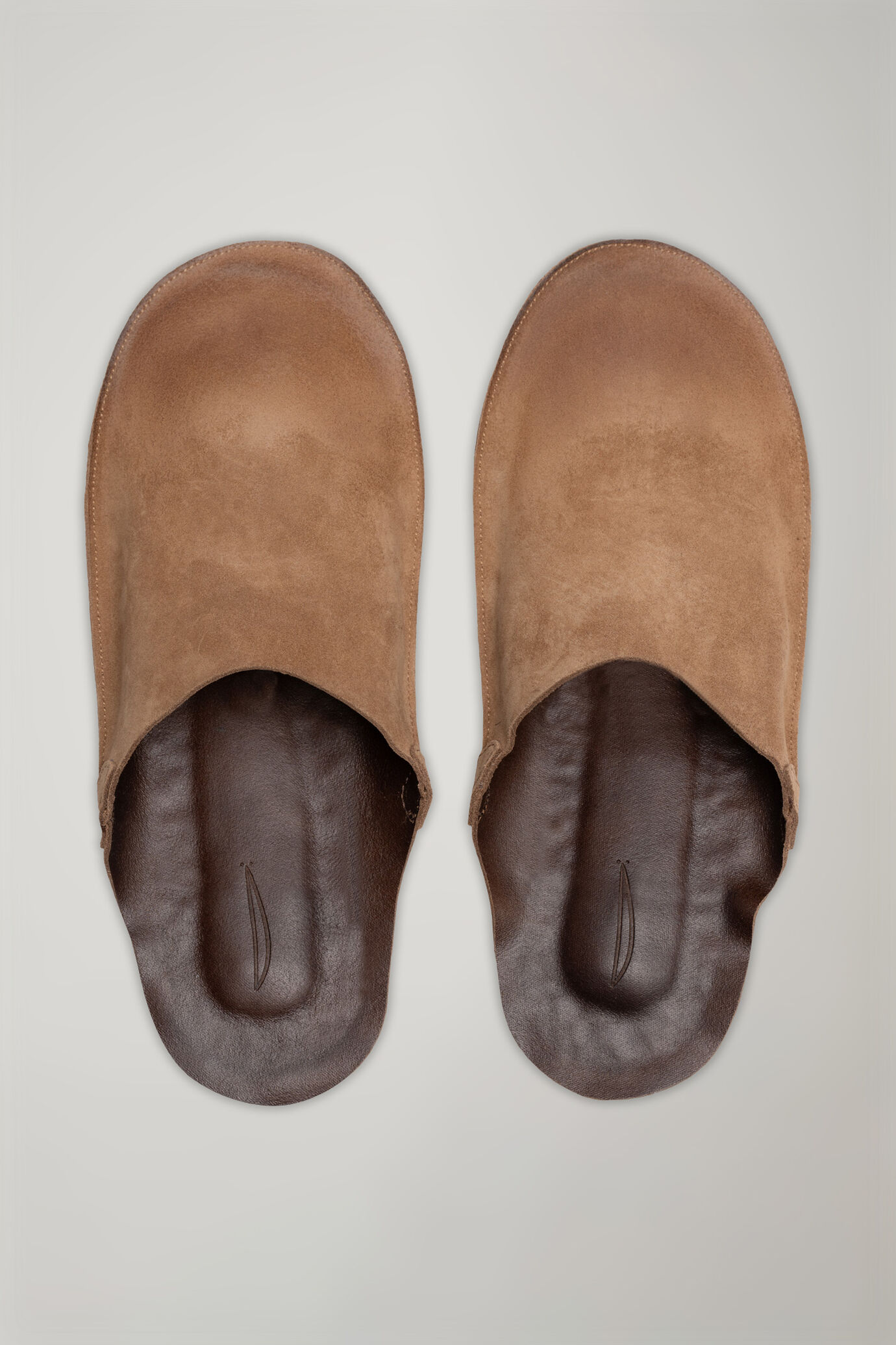 Women’s slippers 100% suede image number 3