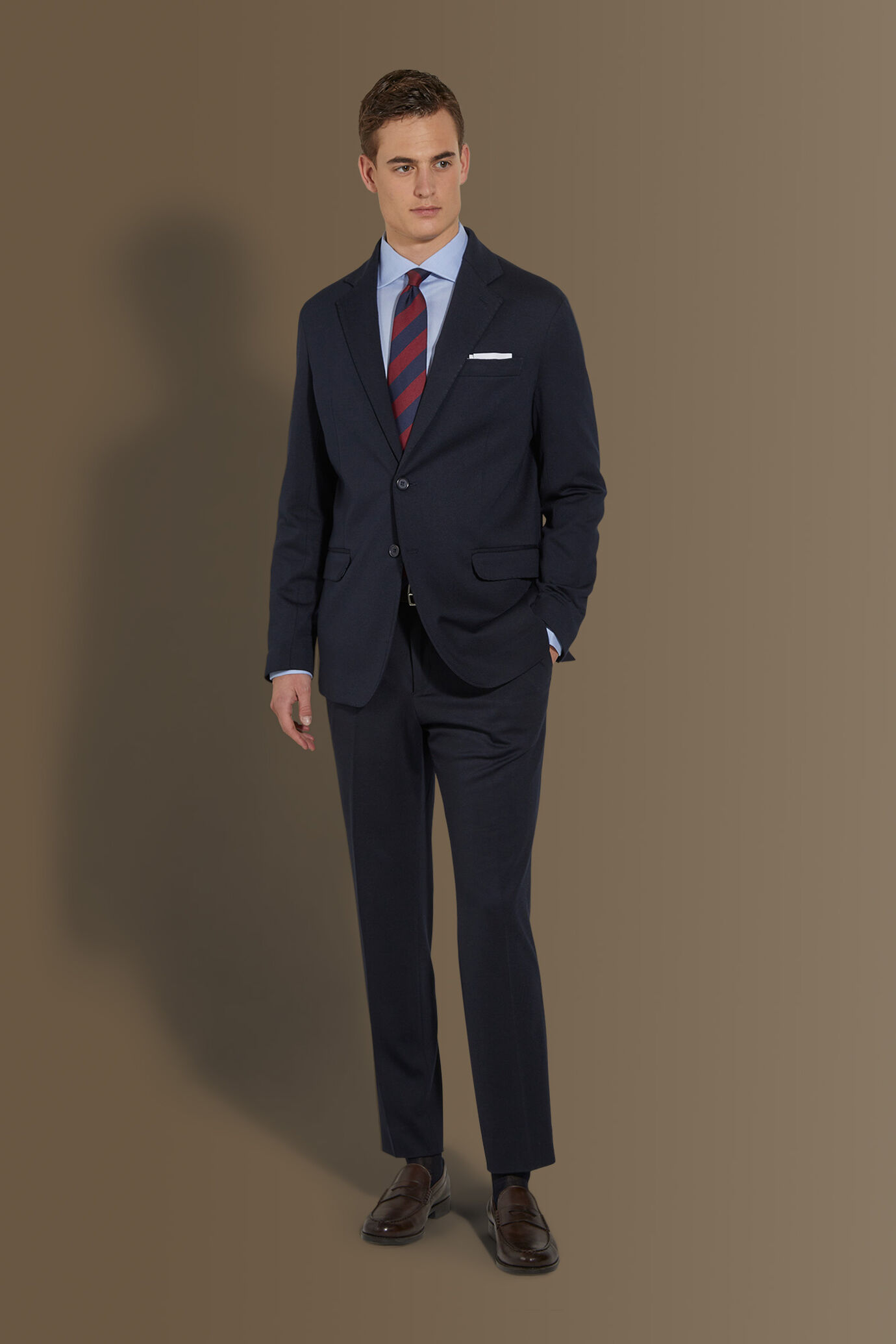 Abito monopetto uomo con pantalone senza pinces tessuto jersey image number 0