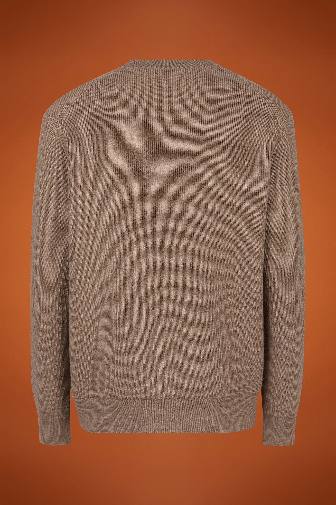 Pull homme, col rond, en côtes anglaises, coupe classique image number 5