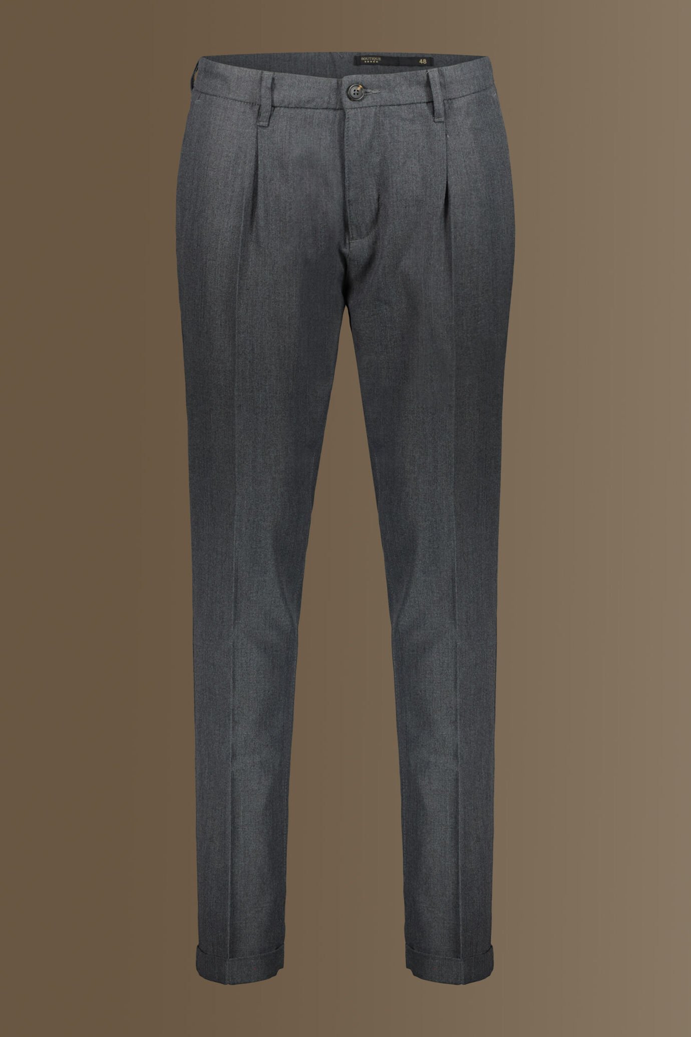 Pantalone uomo chino con pinces singola e risvolto image number 4