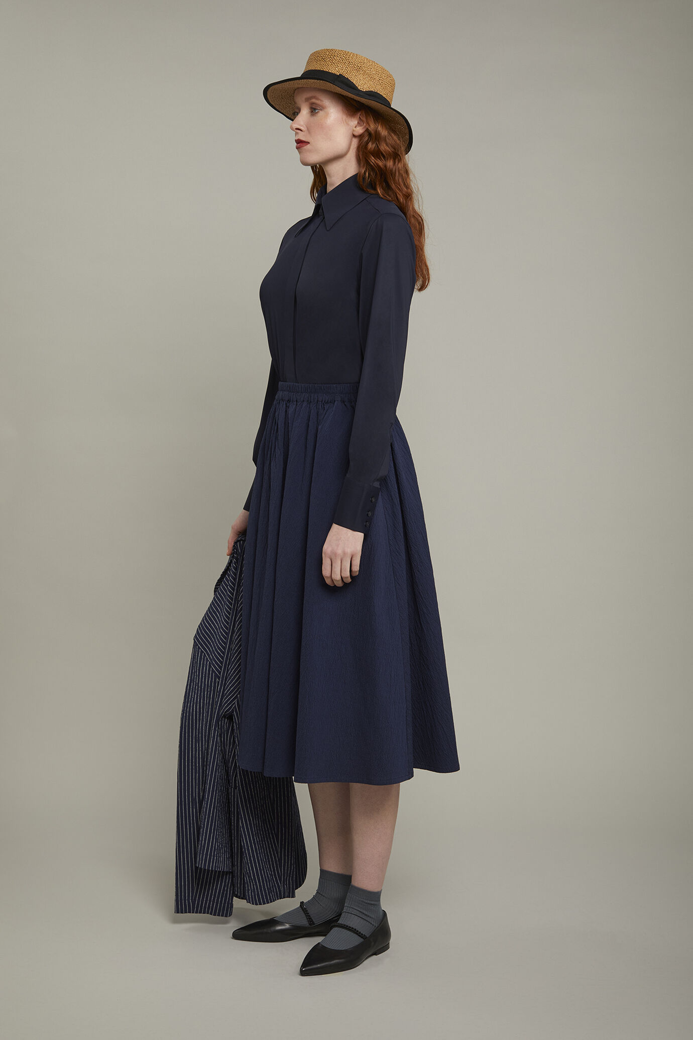 Women's solid color embossed cotton skirt regular fit image number 1