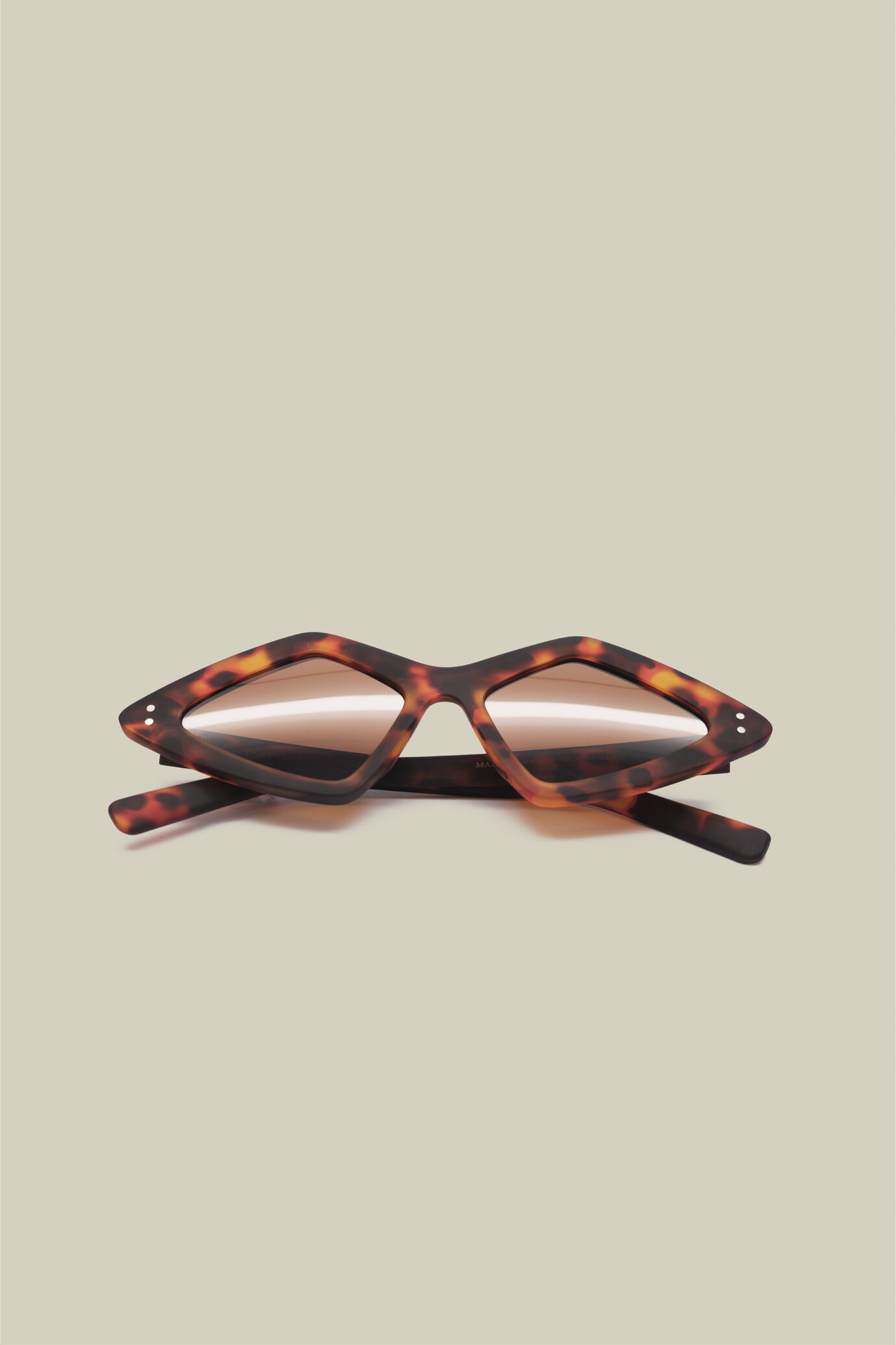 Women's Sunglasses image number 3