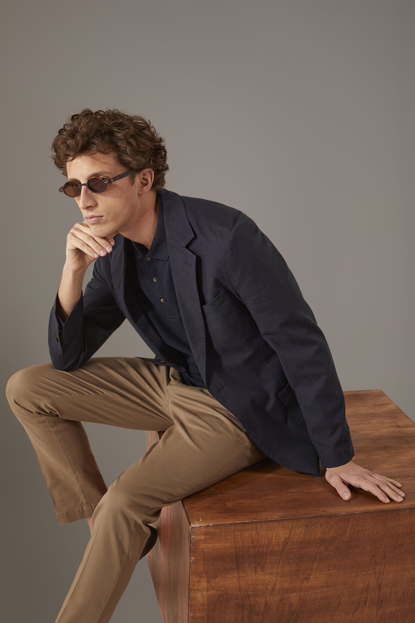 Single breasted jacket with patch pocket image number 0