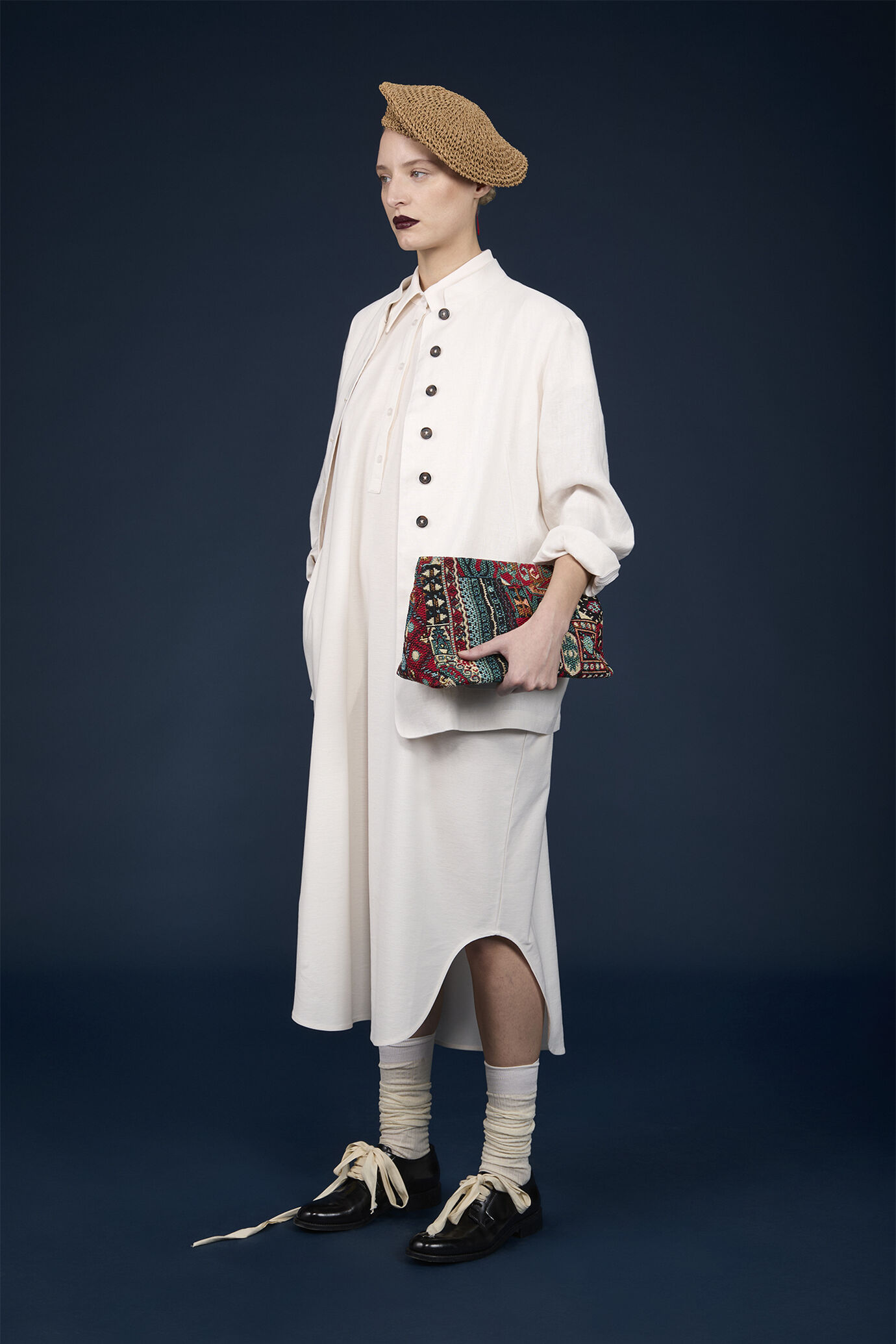 Dress with oversized polo neckline and side slits