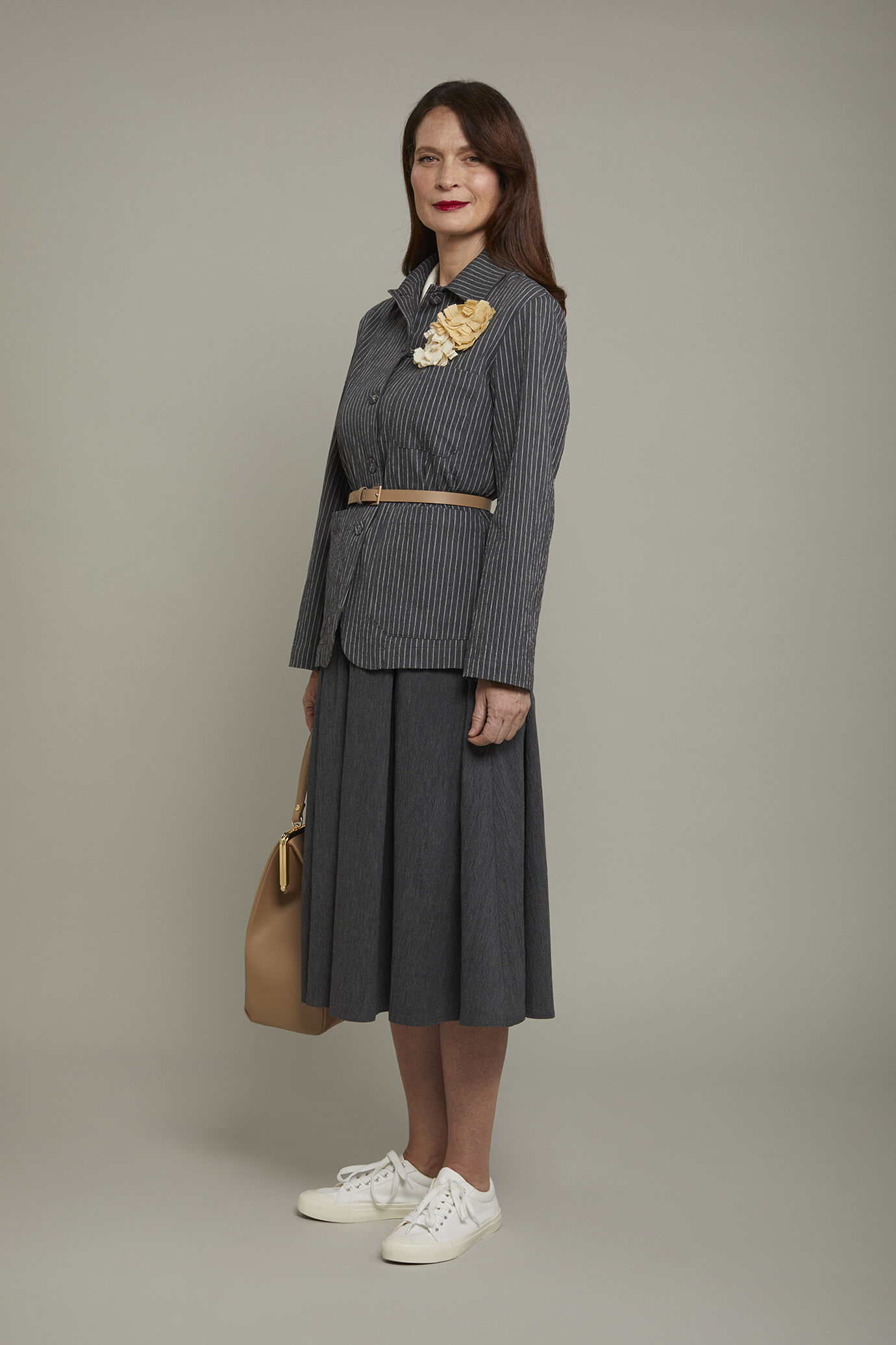 Giacca donna gessata in cotone stretch regular fit image number 1