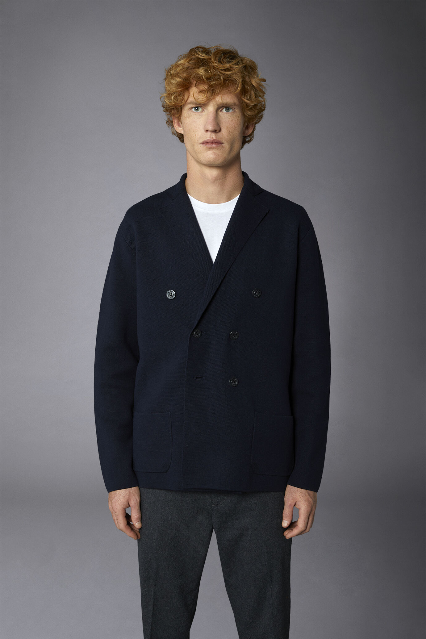 Cardigan genderless doppiopetto in misto cotone lavorato tipo jersey tinta unita regular fit image number 3