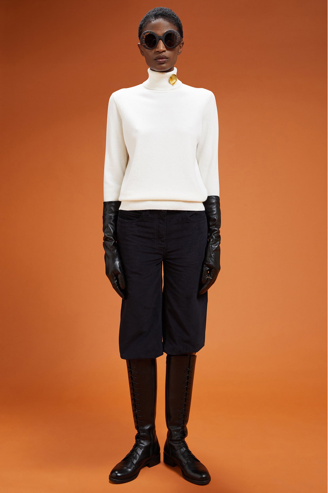 Hoch geschlossenre Damen-Pullover aus 100 % Kaschmir in normaler Passform image number 1