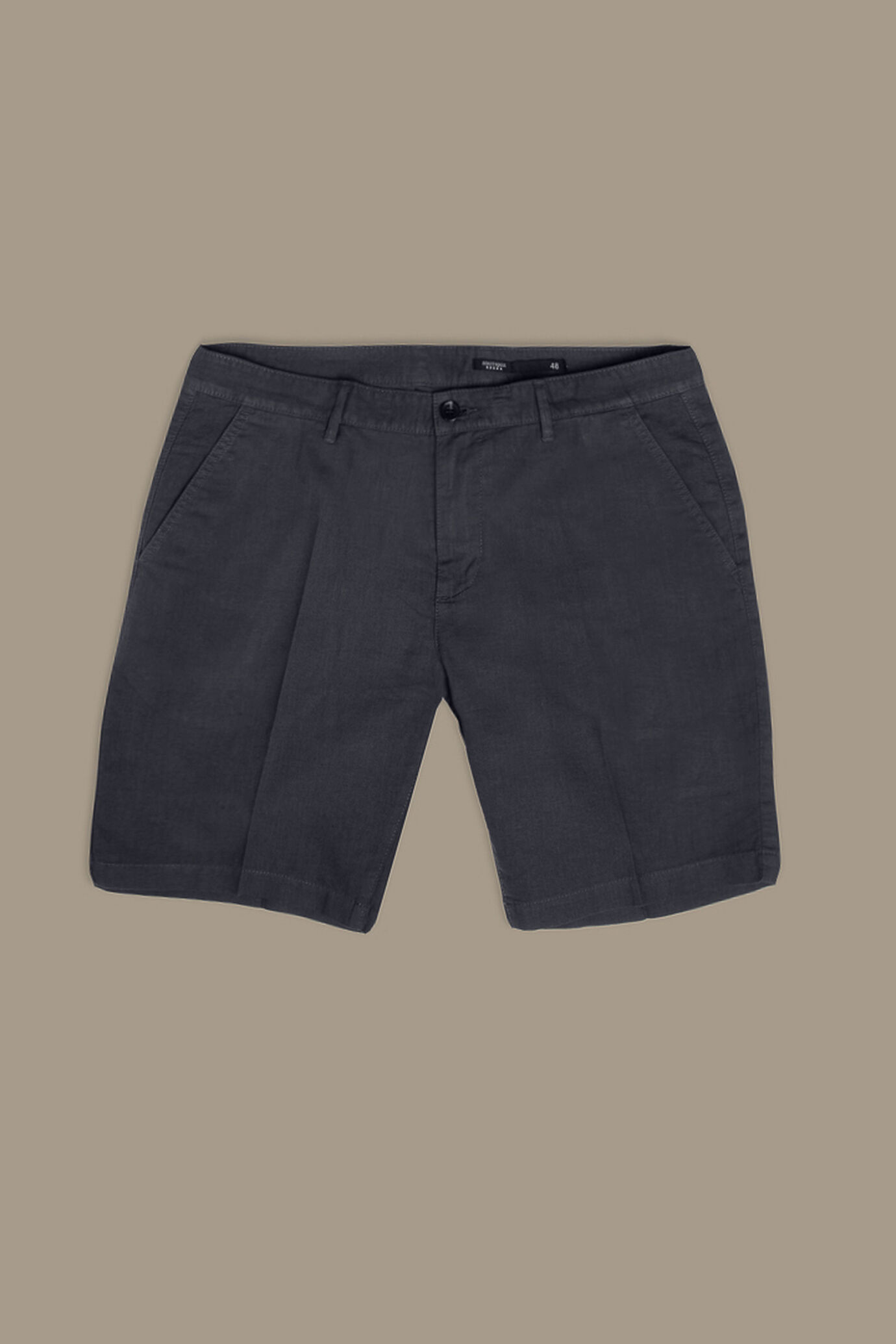 Chino bermuda double pinces linen and cotton blended image number 4