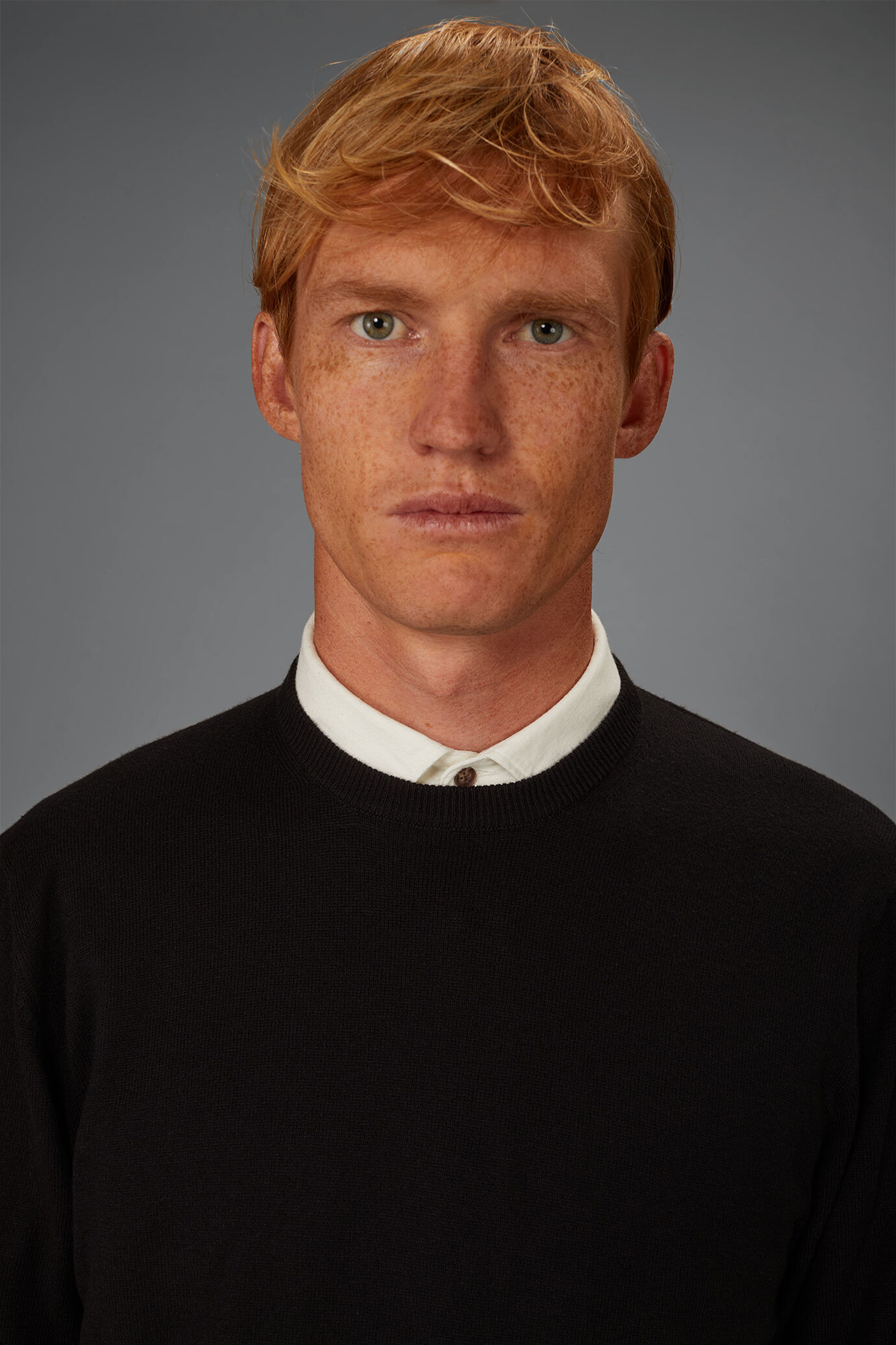 Maglia uomo girocollo in misto lana e cotone regular fit image number 2