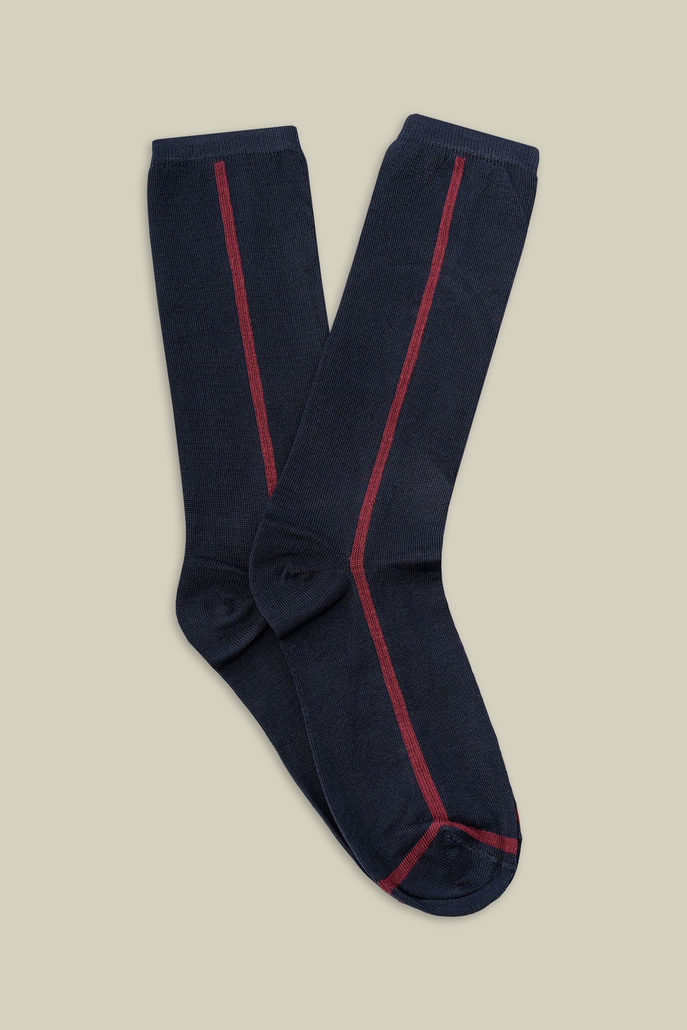 Einfarbige Damensocken mit kontrastierender Paspelierung