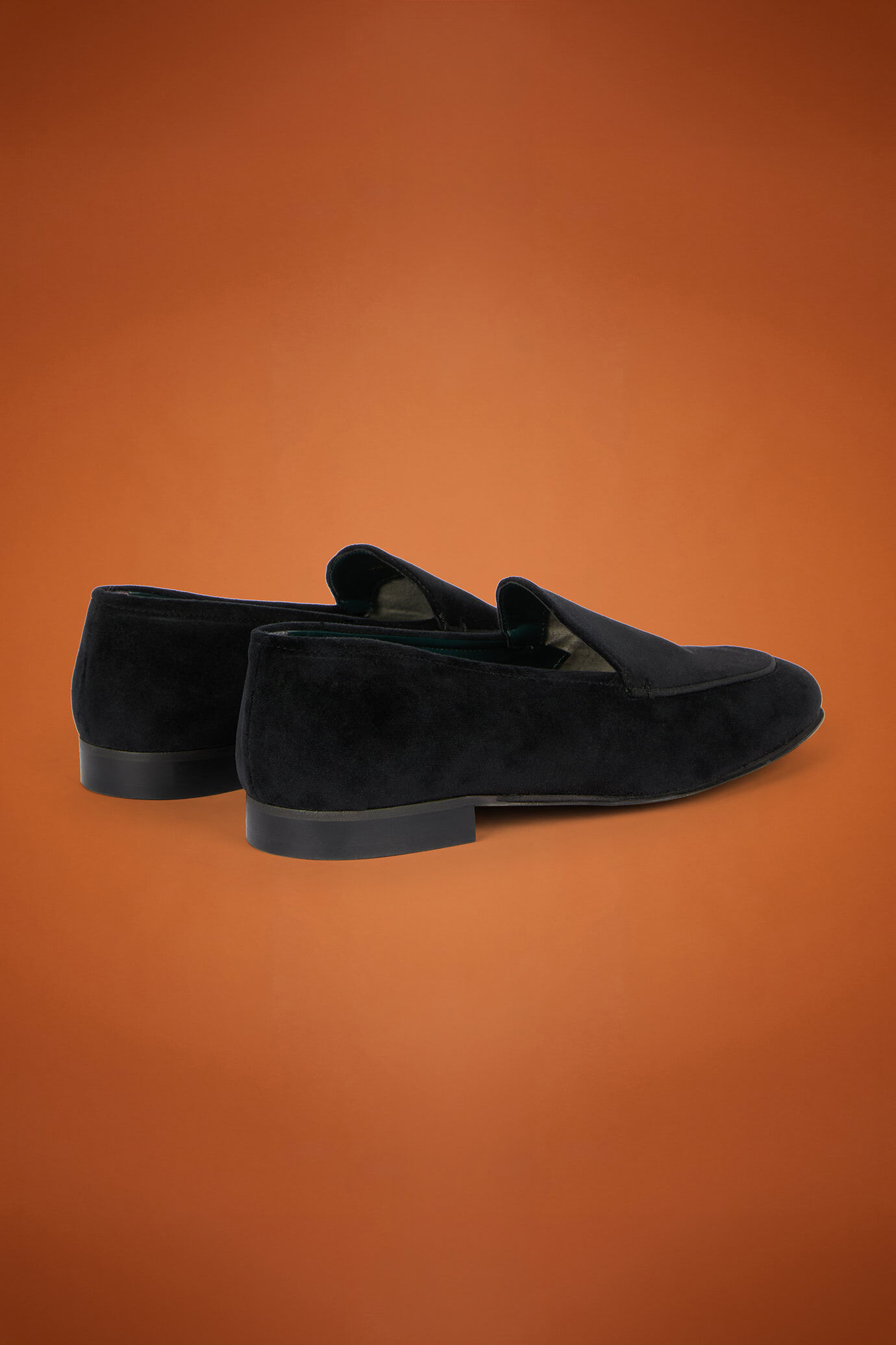 Mocassino classico donna con interni in eco-pelle image number 2