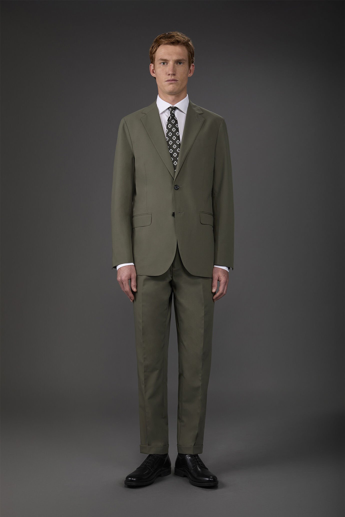 Abito uomo monopetto Super-Light con pantalone senza pinces image number 1