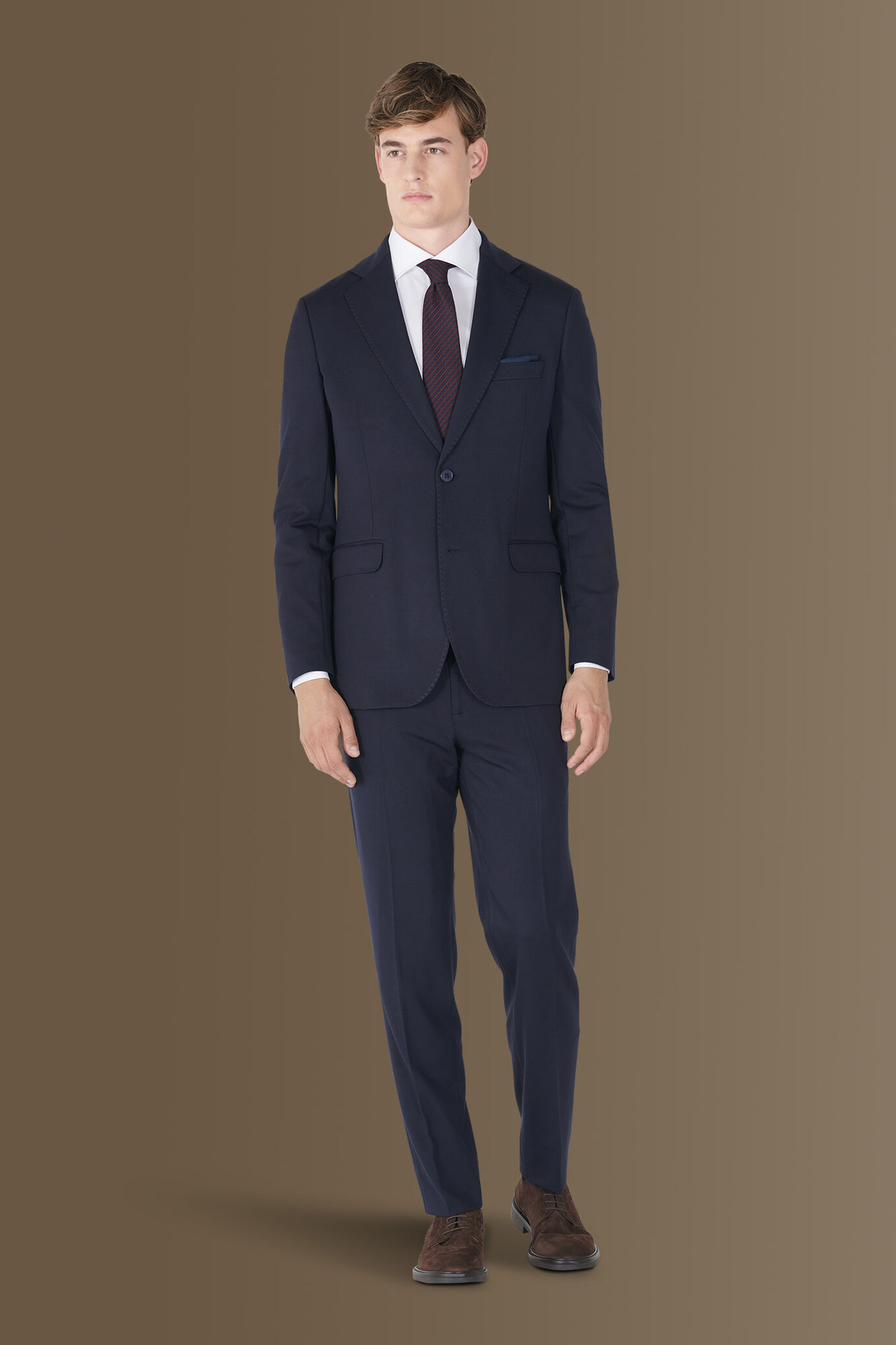 Single breasted jersey jacket with flap pocket.