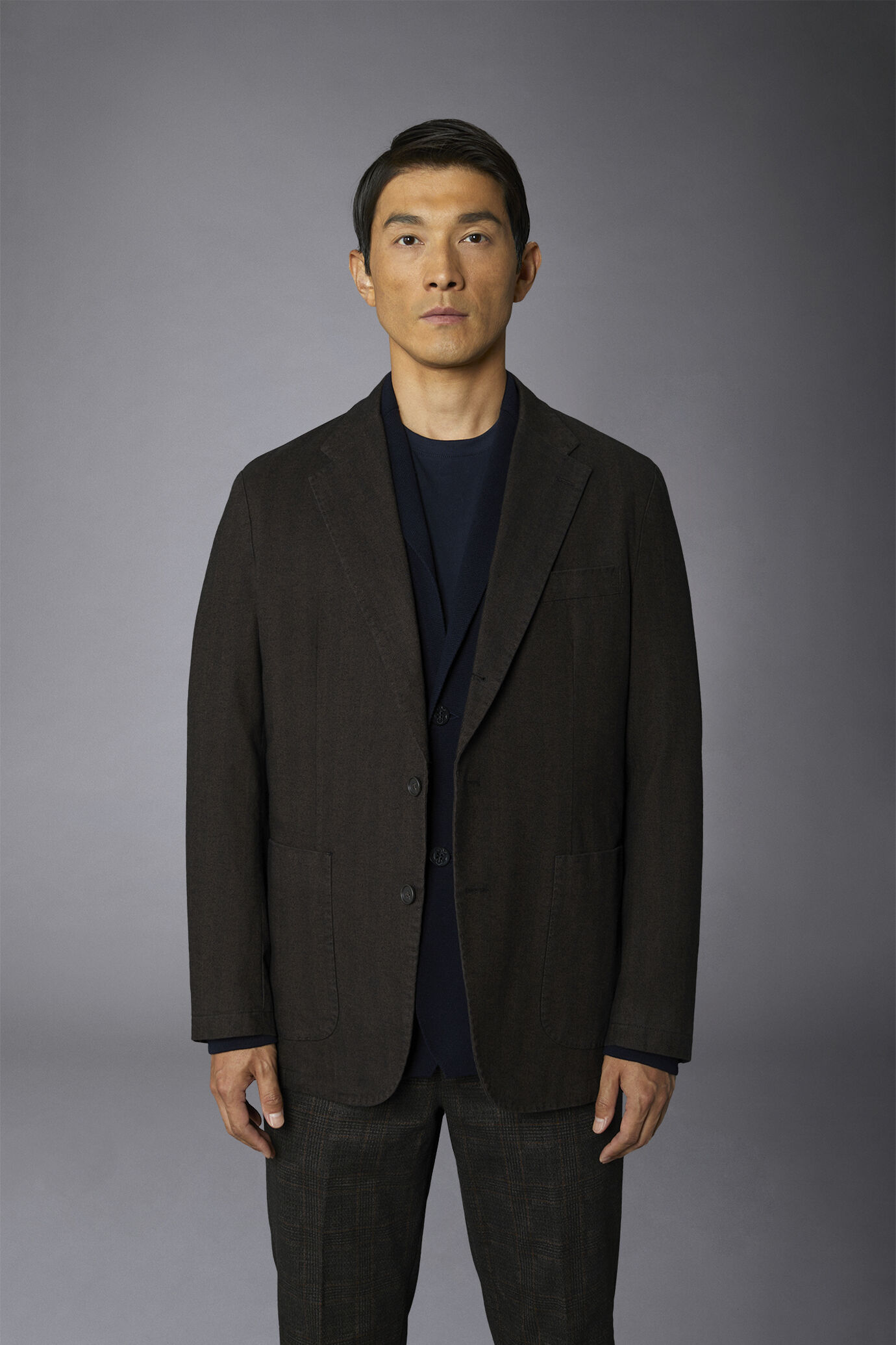 Men's single-breasted jacket in washed fabric with herringbone design regular fit image number 2