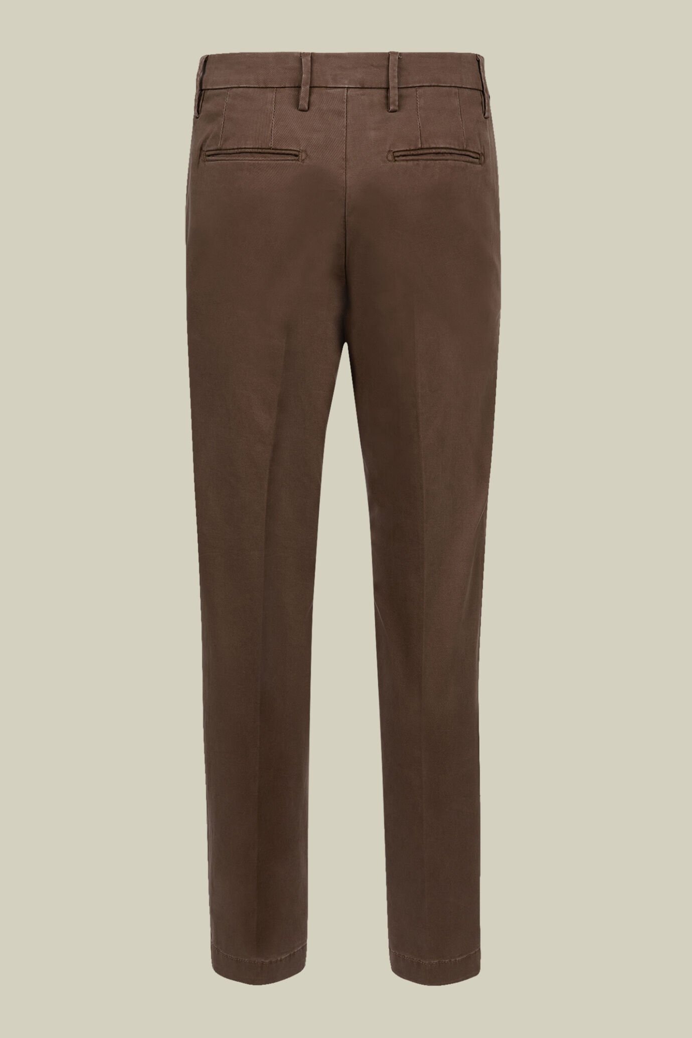 Pantalon classique pour homme, chino, en sergé, coupe parfaite image number 1