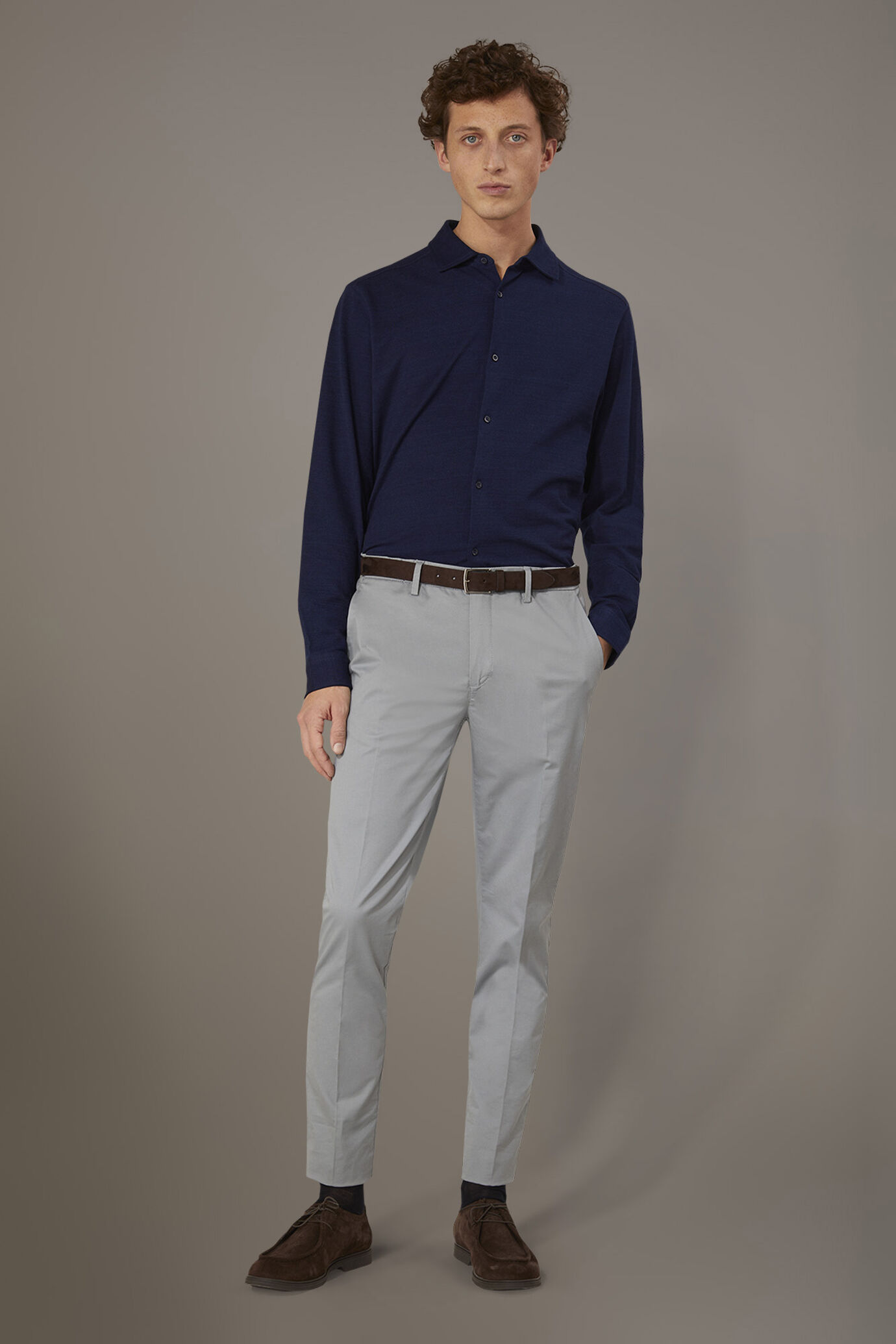 Regular fit trousers in twill construction image number 0