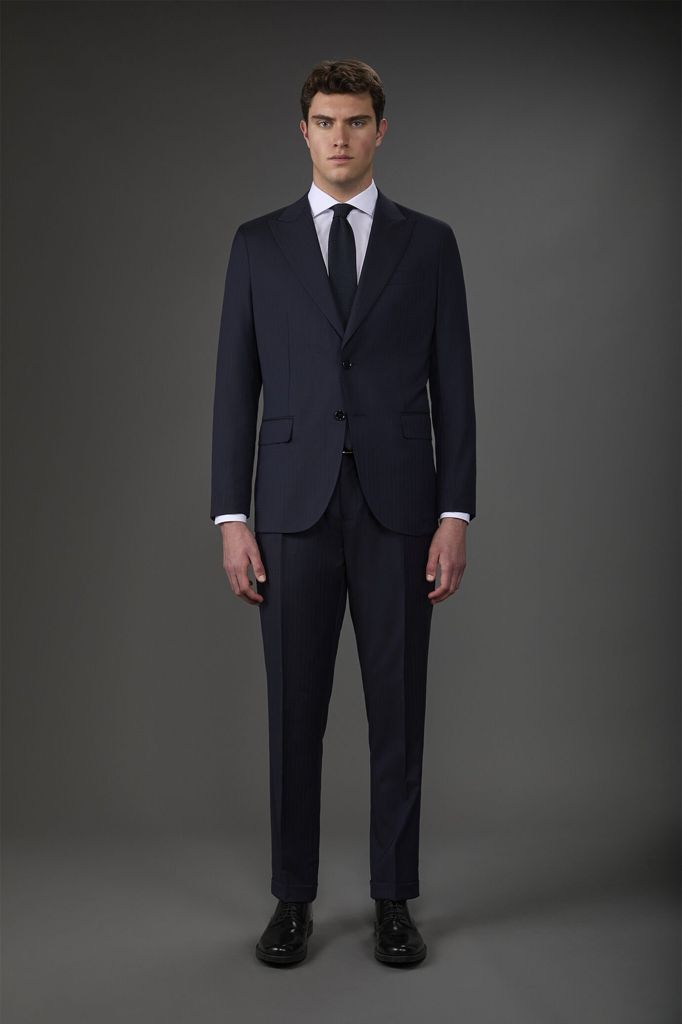 Men's french collar classic shirt image number 2