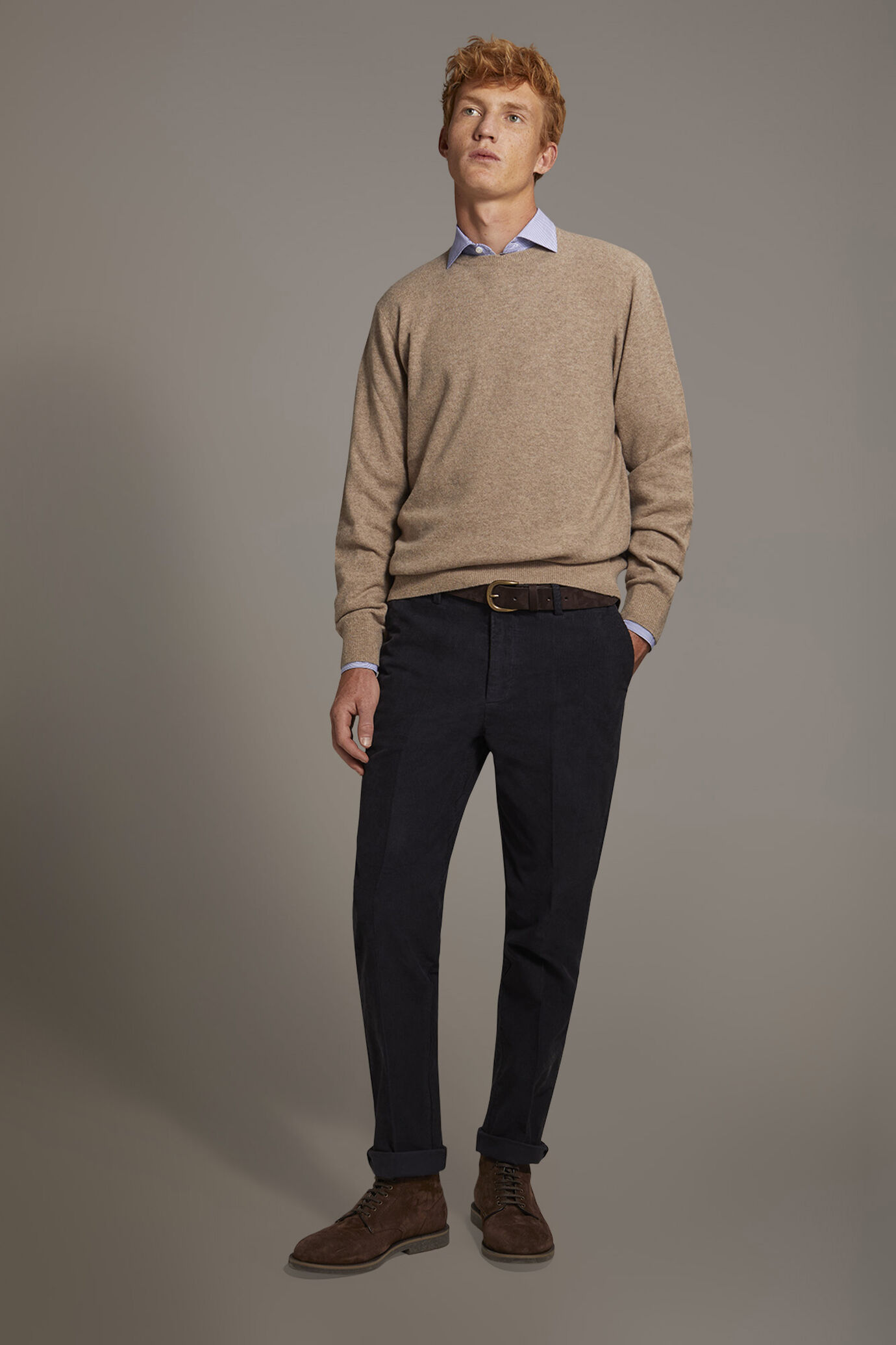 Pantalone chino regular fit tessuto velluto a coste image number 1